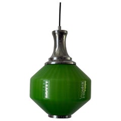 Lámpara de techo de cristal verde y marco cromado, años 60, Alemania