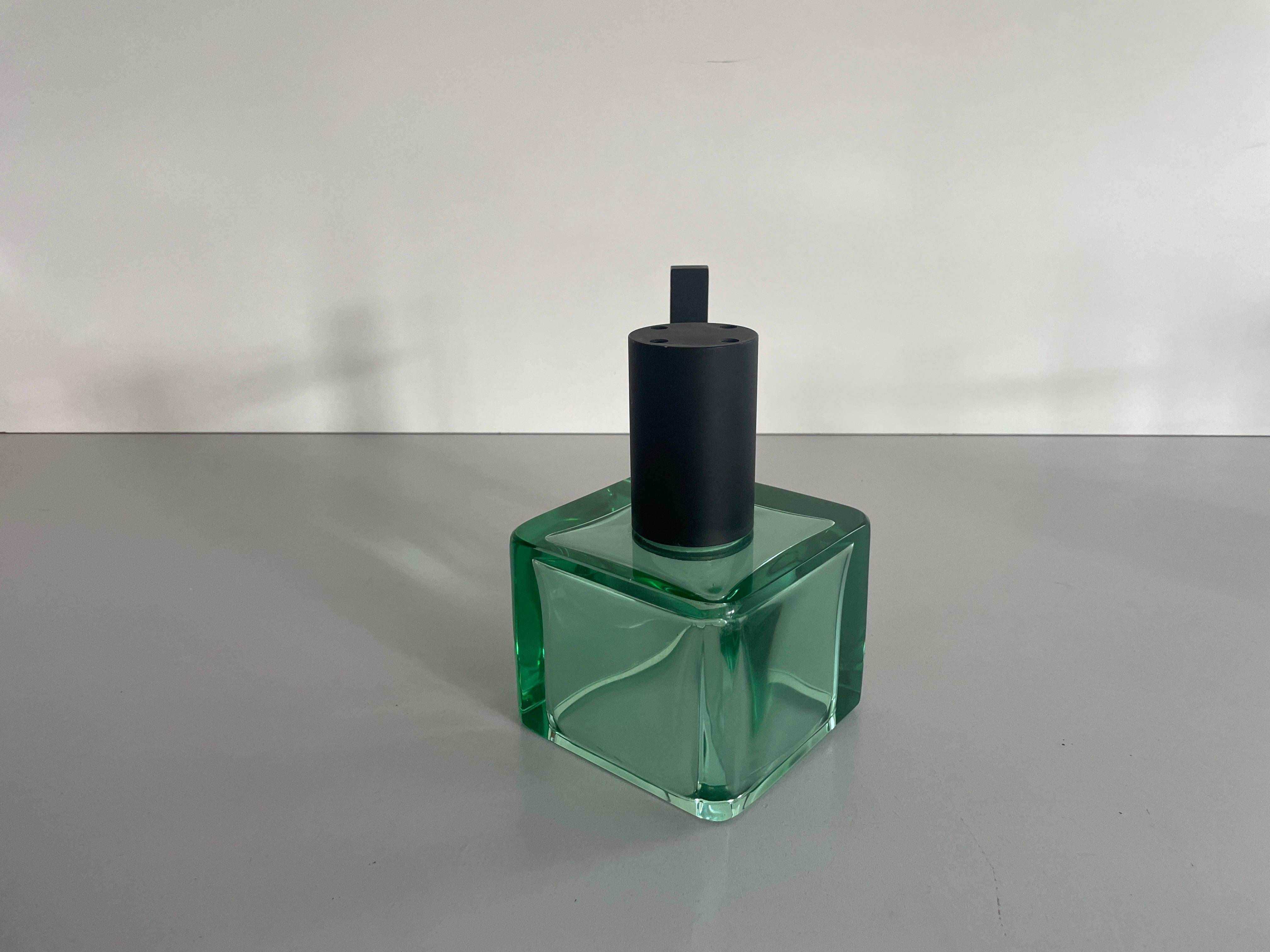 Grüner Wandleuchter aus Glas und Metall von Seguso, 1950er Jahre, Italien (Moderne der Mitte des Jahrhunderts) im Angebot