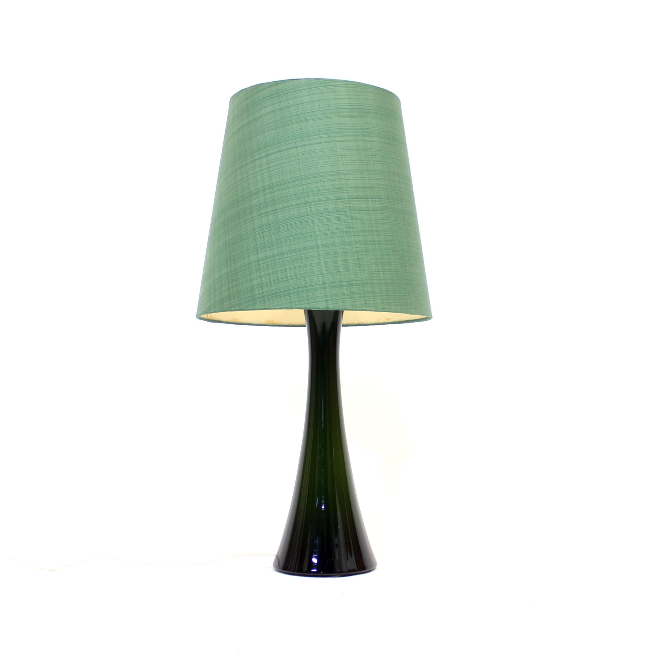 Scandinavian Modern Green Glass and Teak Table Lamp by Bergboms, 1960s