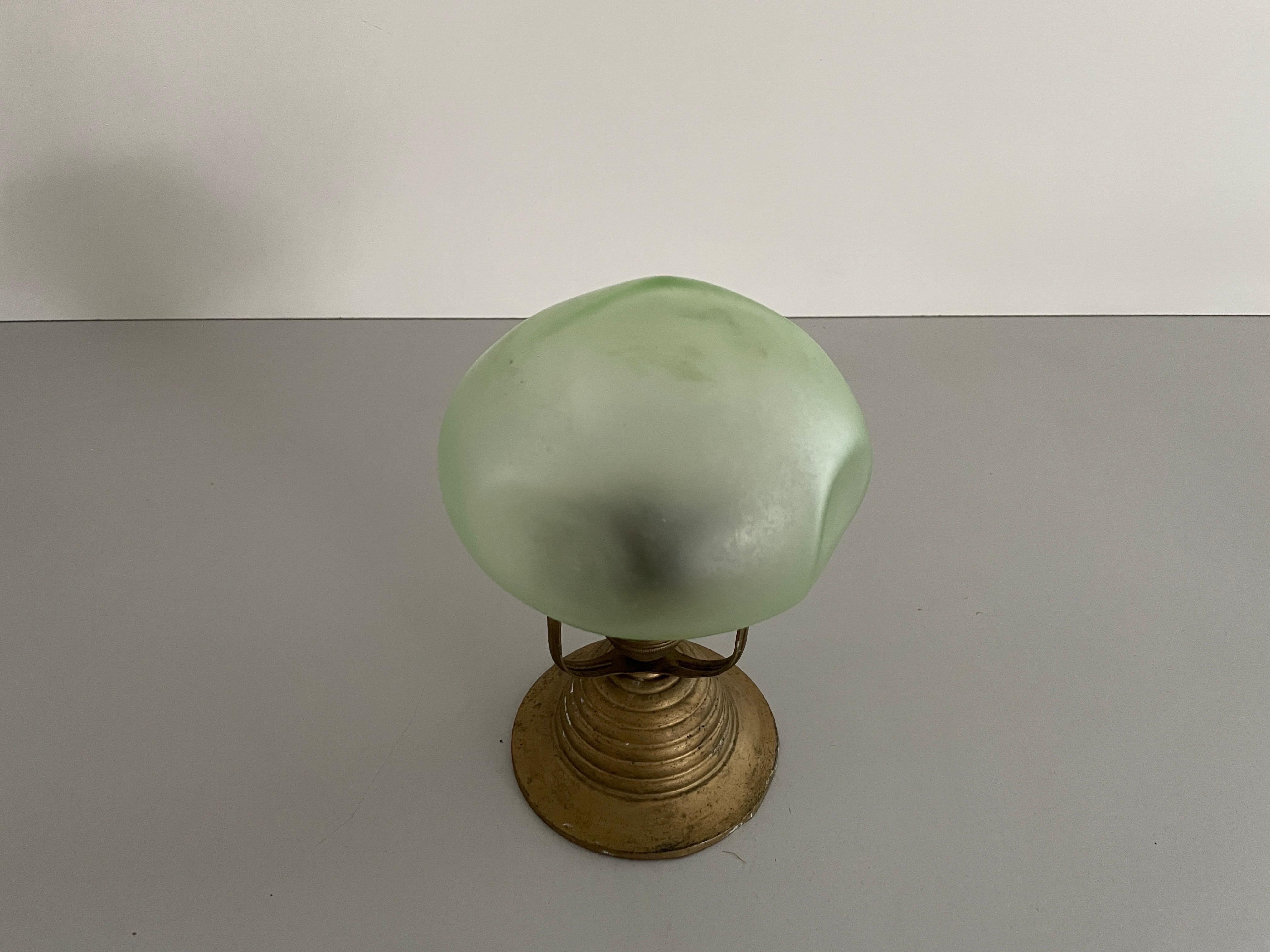 Tedesco Piccola lampada da soffitto in vetro verde Art Deco, anni '50, Germania in vendita