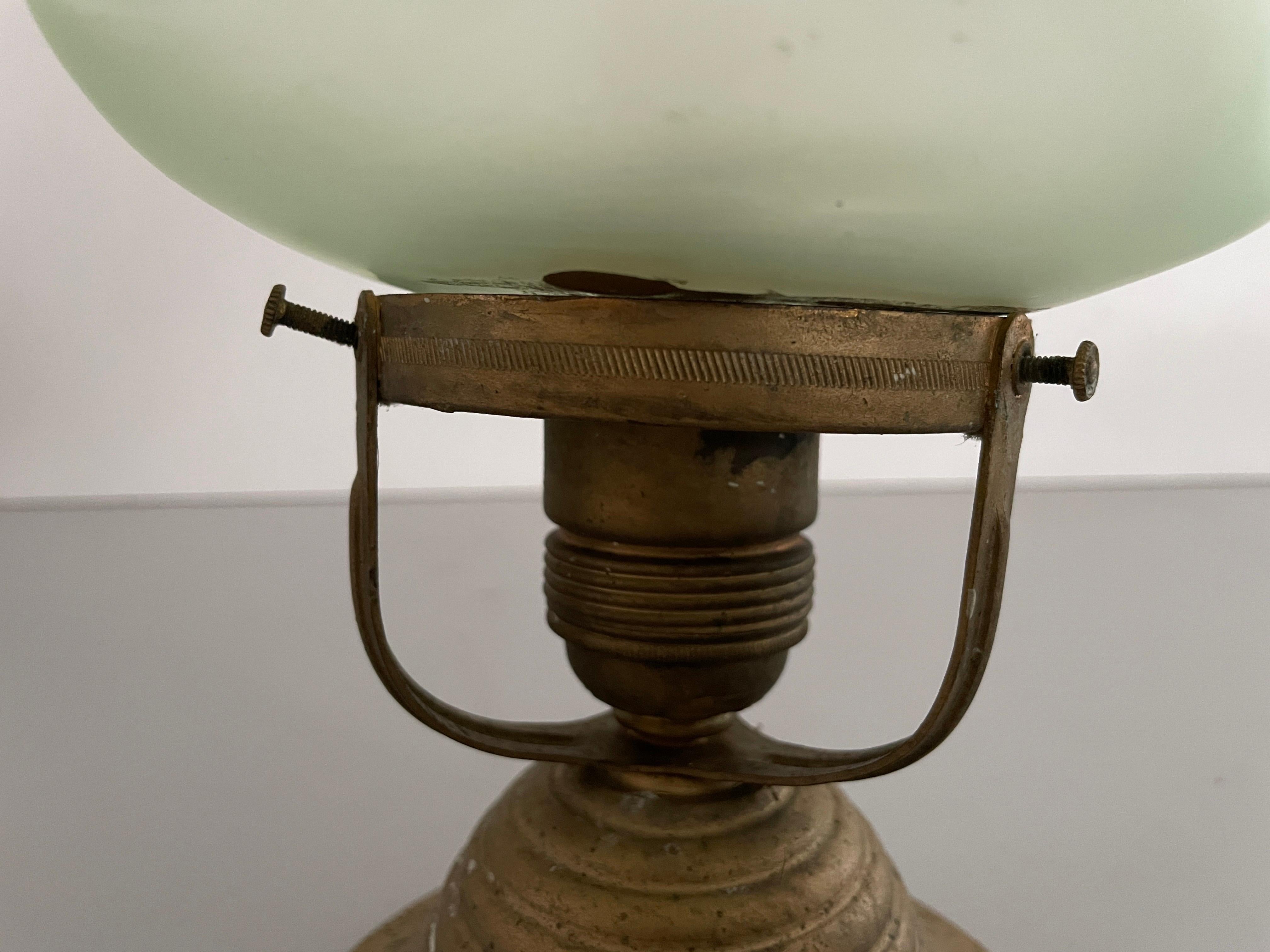Piccola lampada da soffitto in vetro verde Art Deco, anni '50, Germania in vendita 2