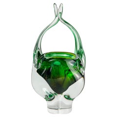 Bol en verre vert de Josef Hospodka pour Chribska Glassworks, vers 1970