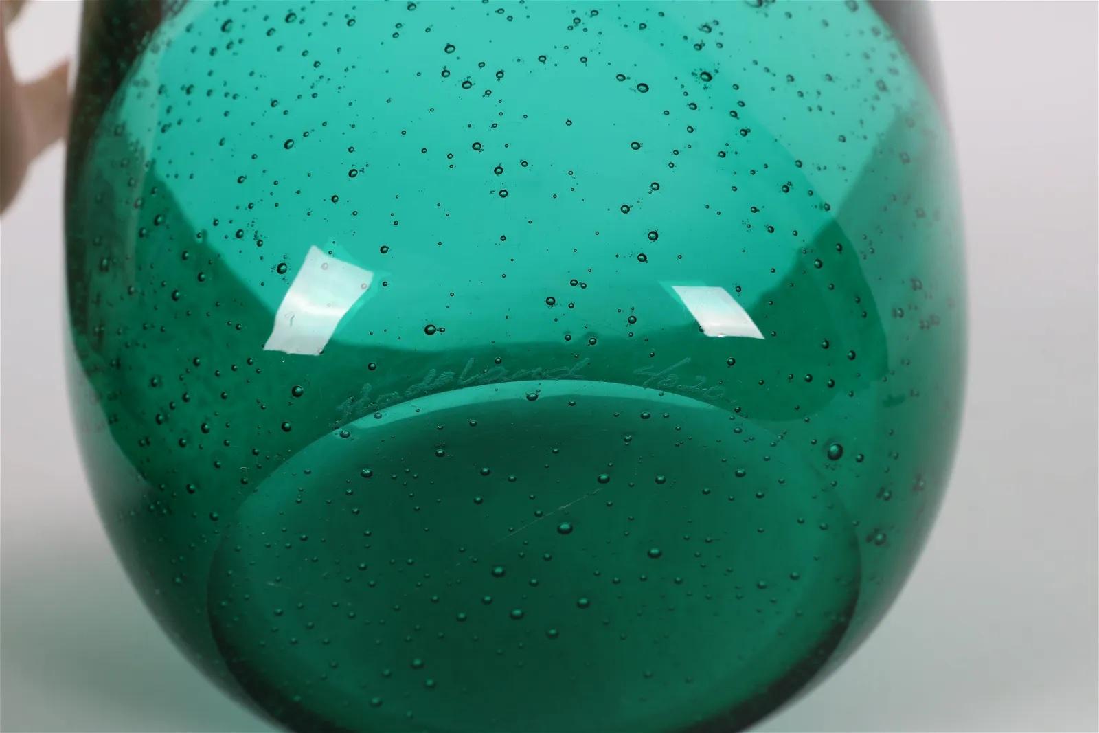 Grüne Blasenschale aus Glas mit Grünland-Jutrem-Muster von Hadeland (Norwegisch) im Angebot