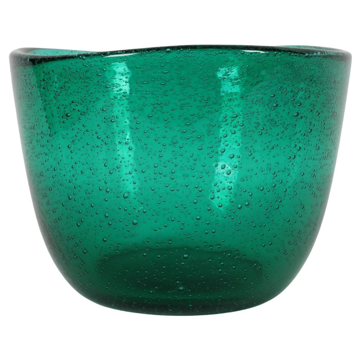 Green Glass Bubble Bowl in the Greenland-Jutrem Pattern by Hadeland For Sale