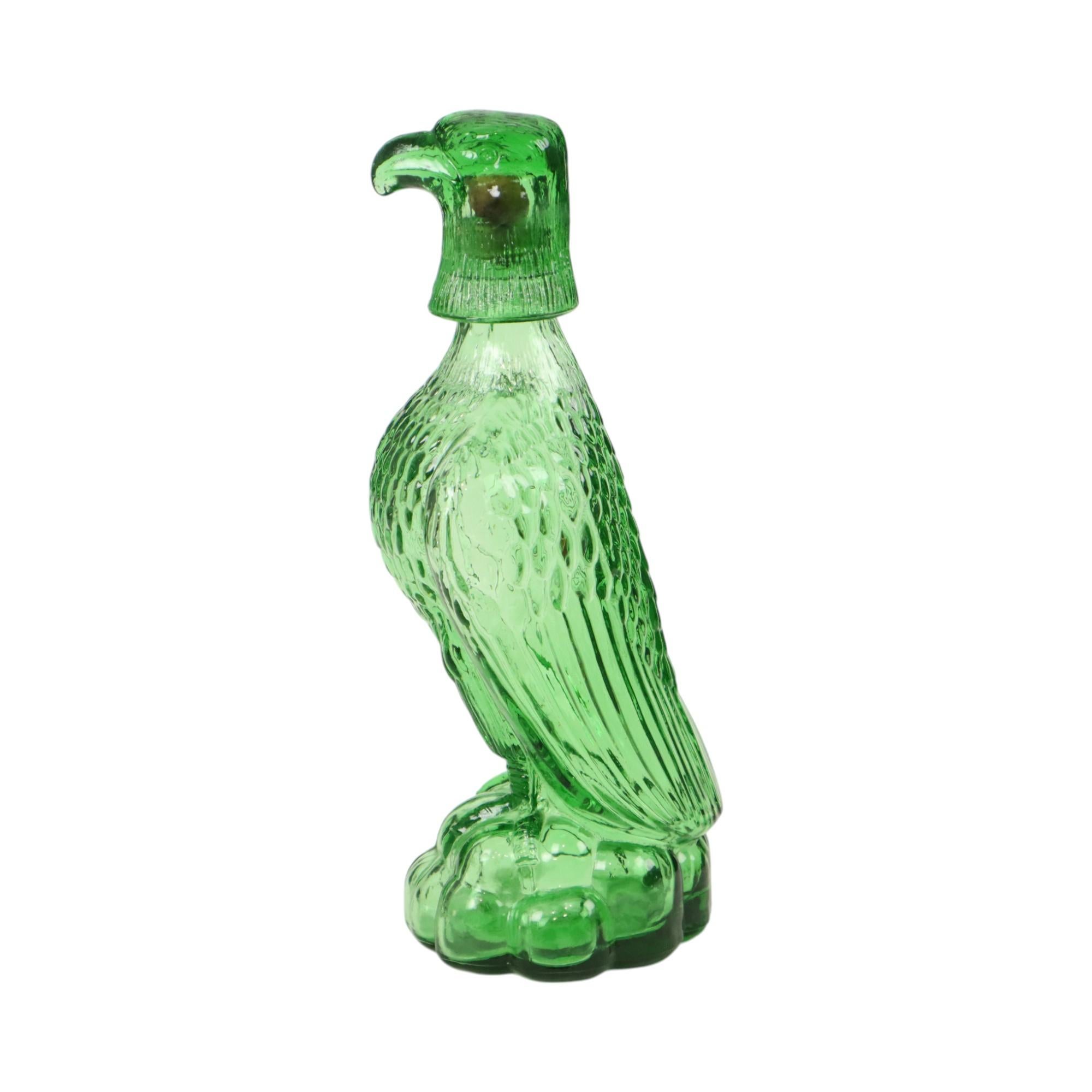 Jarra de cristal verde Ave de presa Águila Bessi Italia 29cm en Bueno estado para la venta en Poperinge, BE
