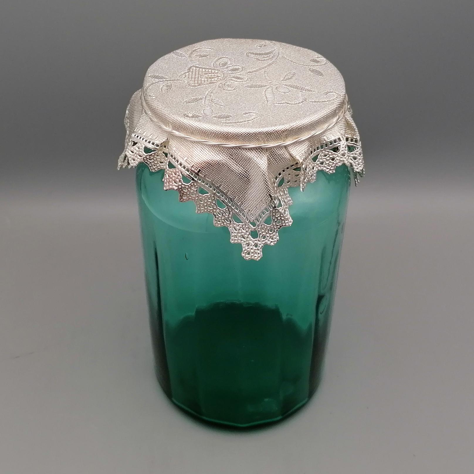 Green glass chocolate or sweets jar with 925 sterling silver lid For Sale 3
