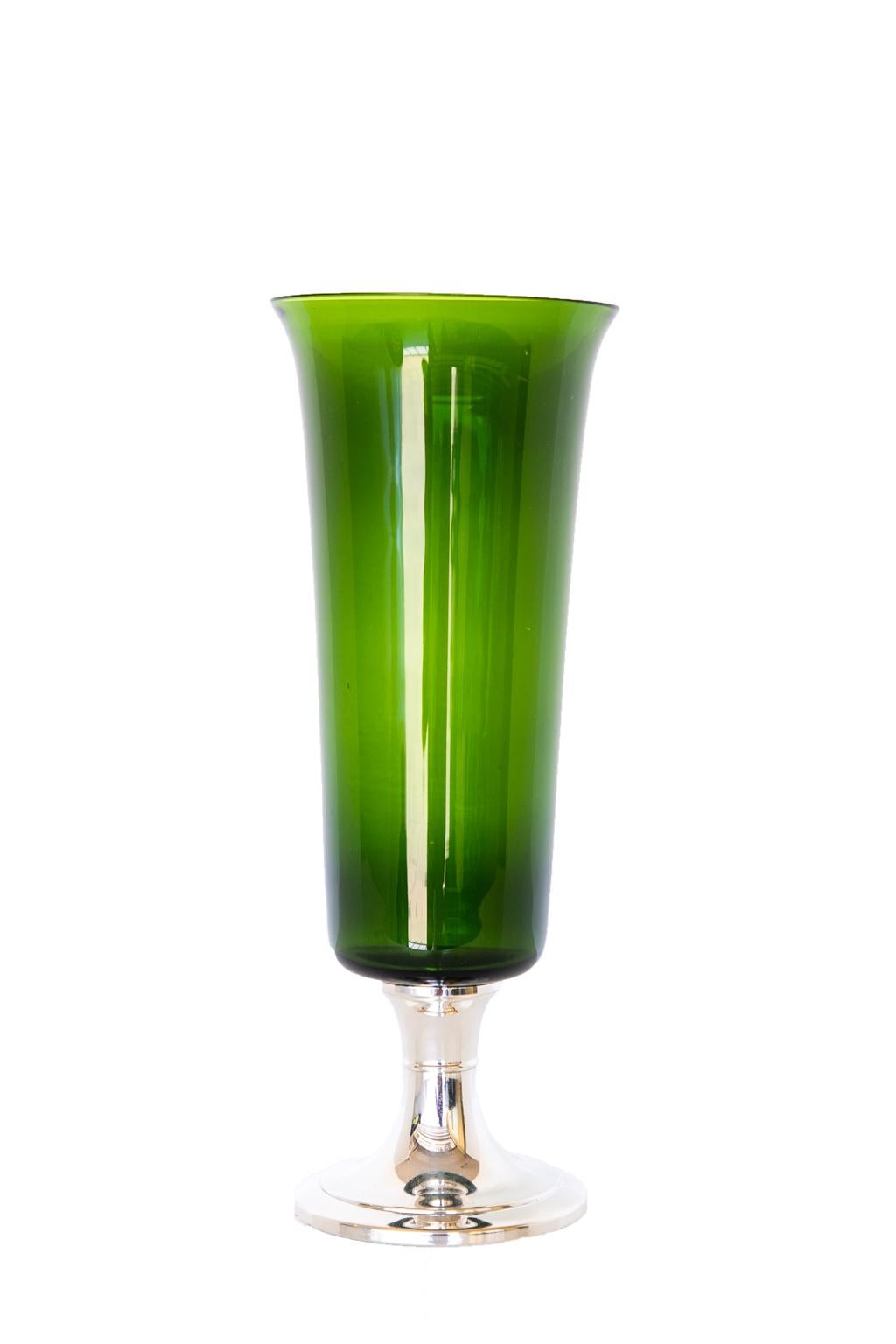 Argento 925 Vaso con piede in vetro verde in vendita