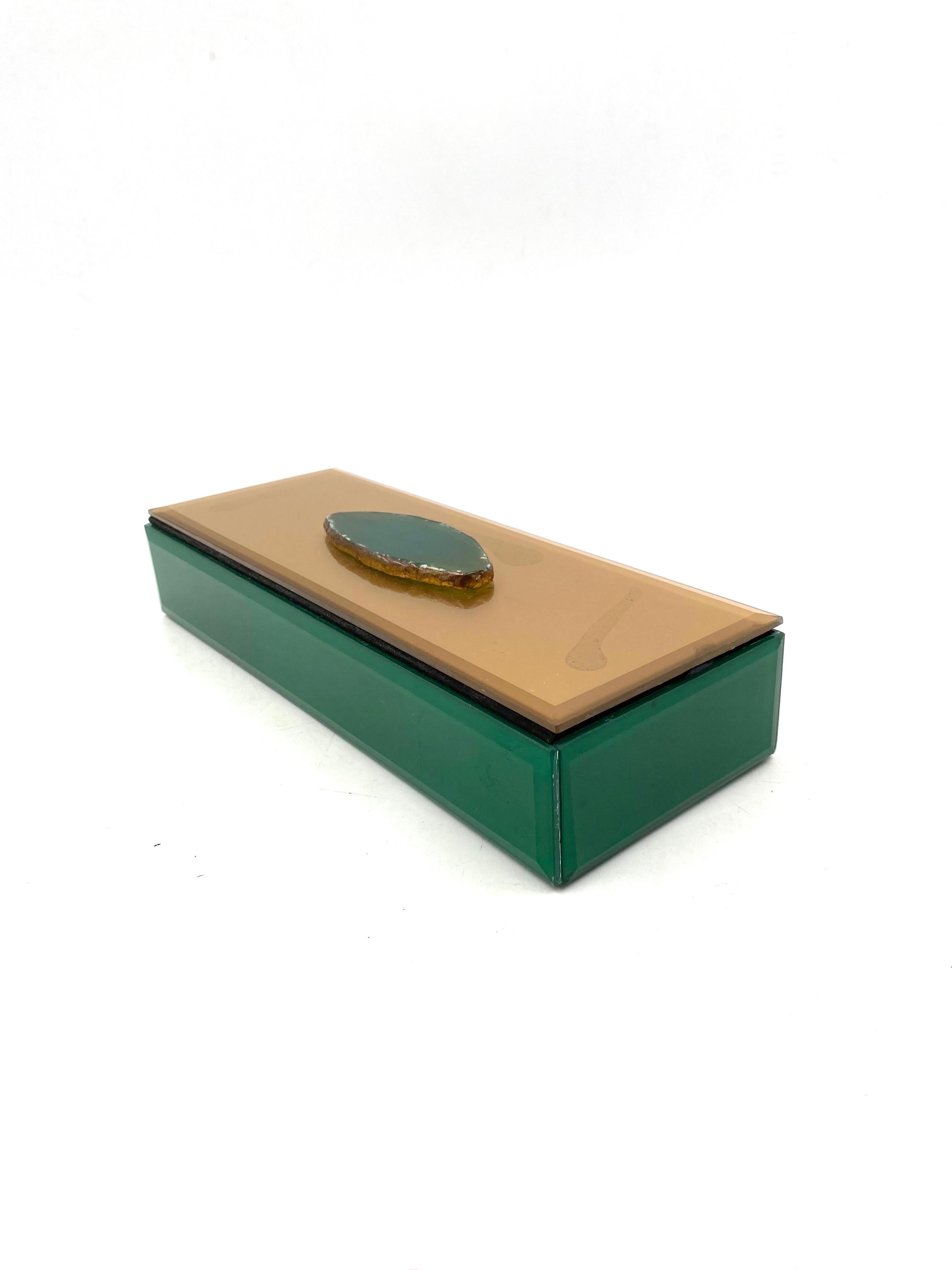 Green glass Jewelry Box, Italy 1980s For Sale 8