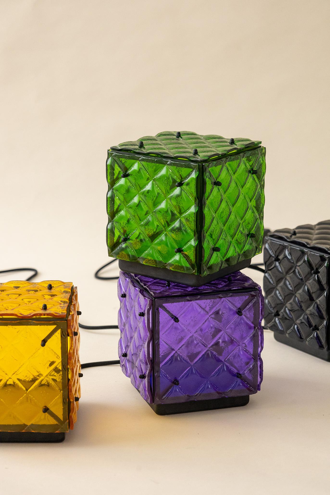 Lampe en verre vert en vente 1