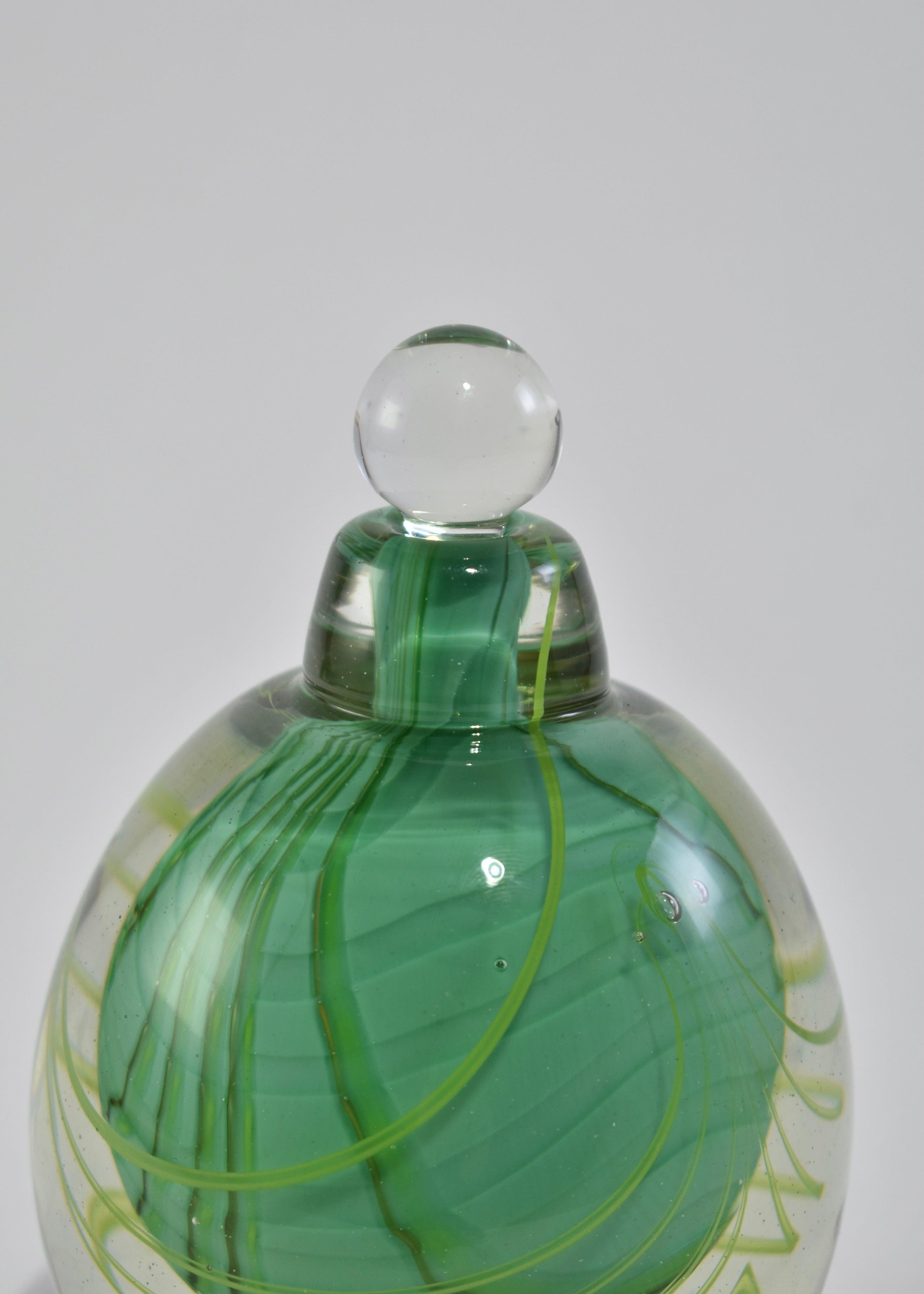 Green Glass Perfume Bottle In Good Condition In Richmond, VA
