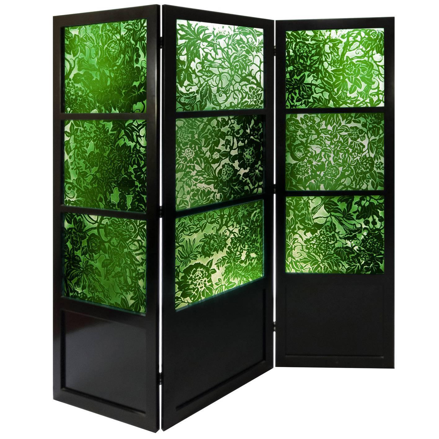 Green Glass Screen