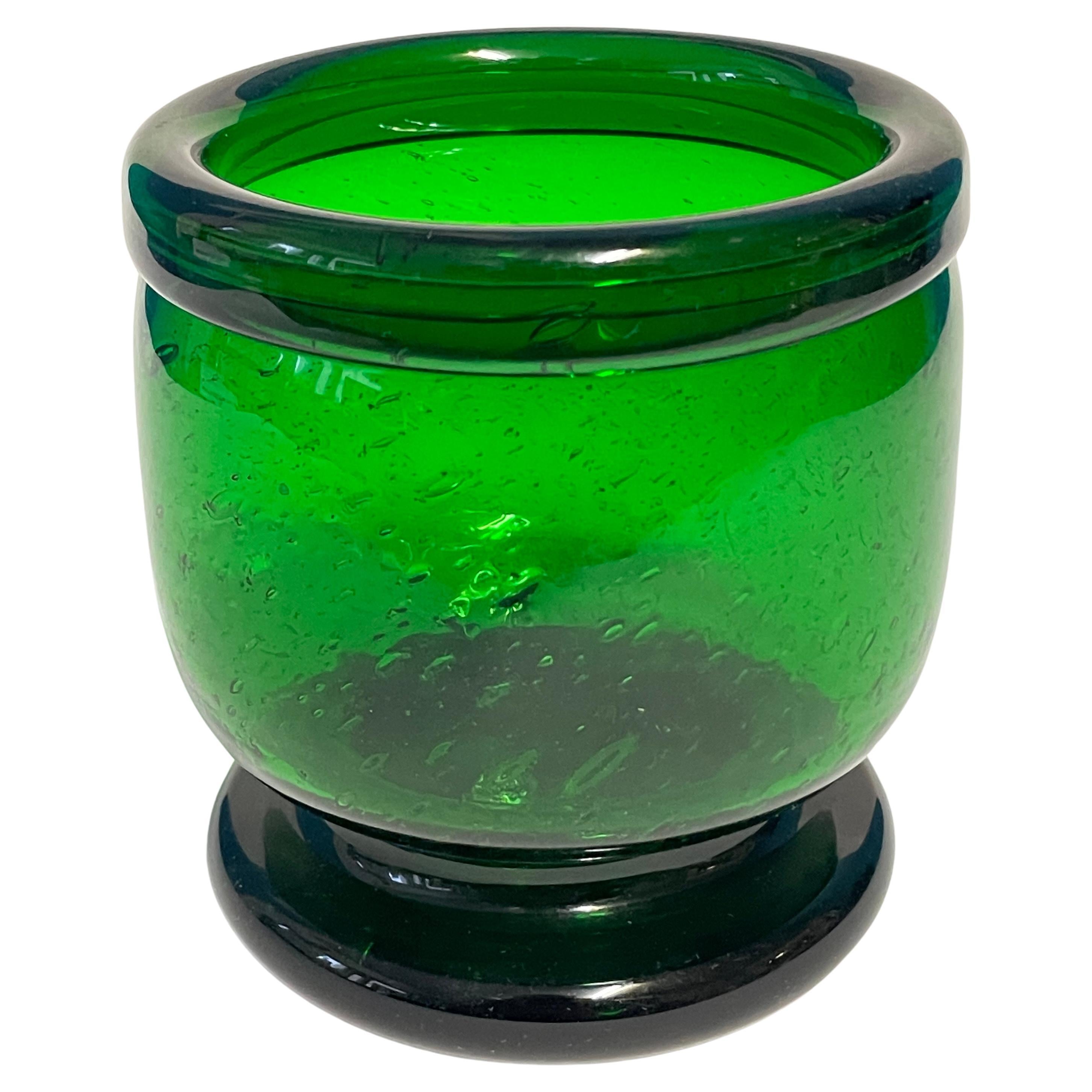 Green Glass Vase "Sargasso" by Kaj Franck - Nuutajärvi Notsjö Finland - 1960's