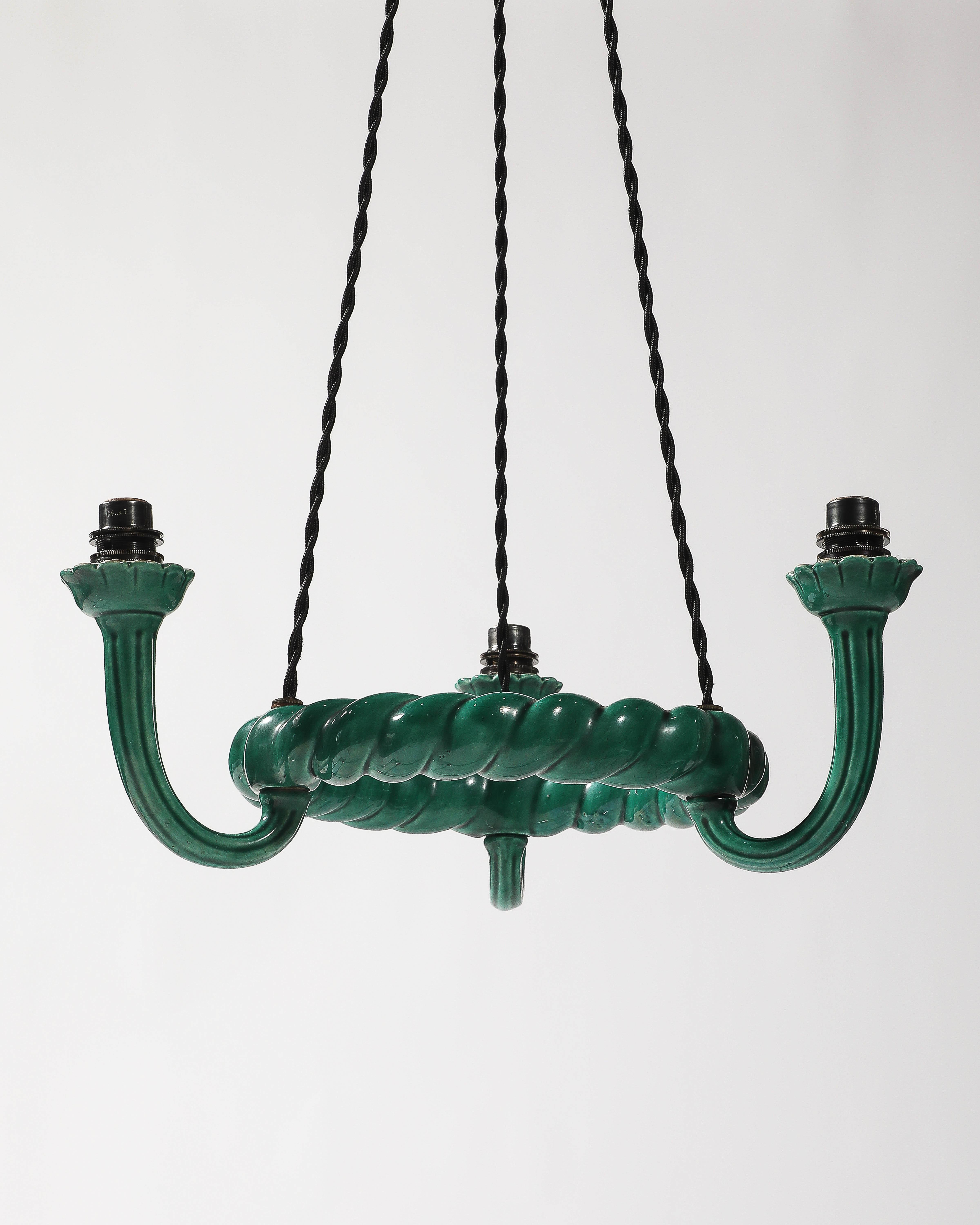 Lustre en céramique émaillée verte, attribué à Accolay, France, c.1960 en vente 2