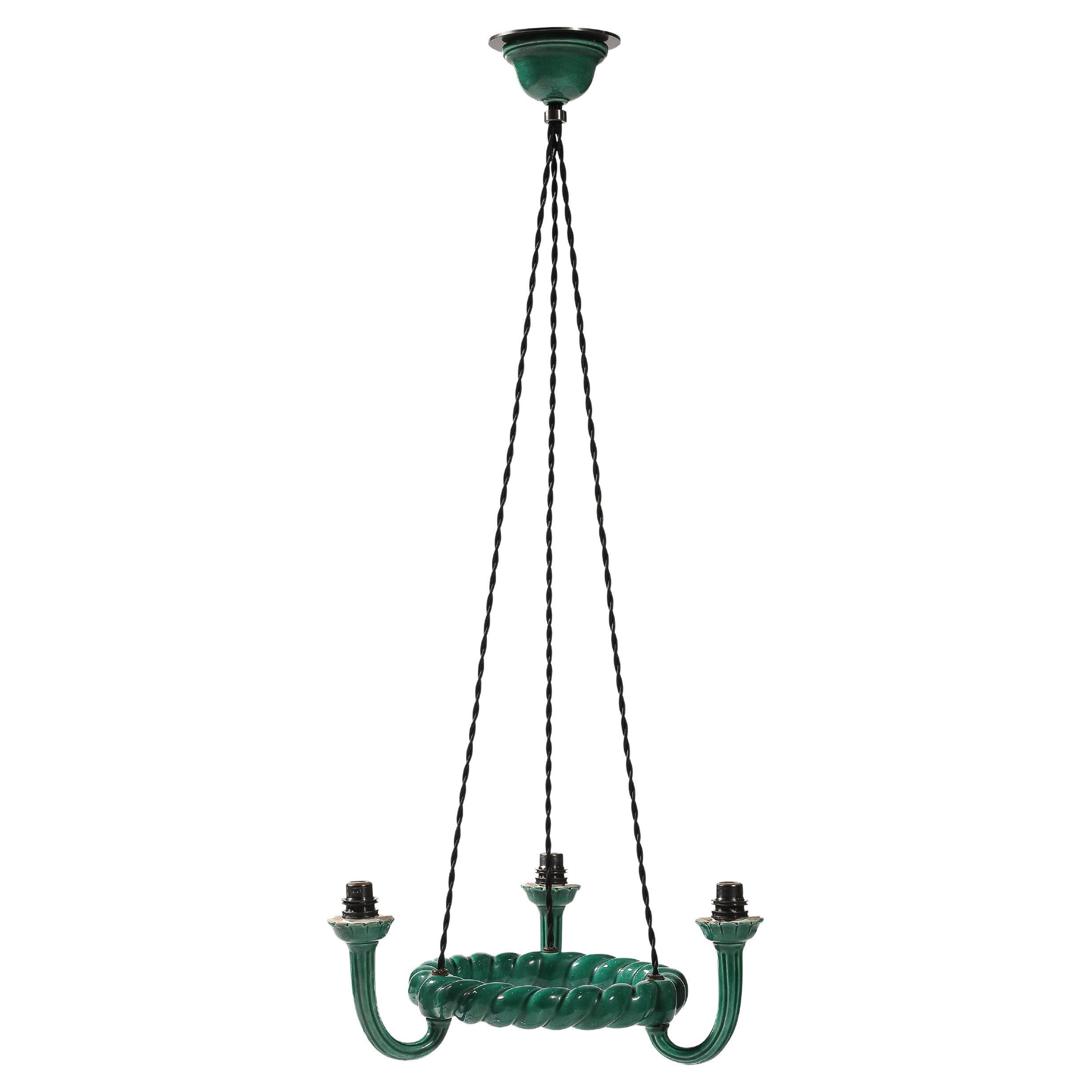 Araña de cerámica vidriada verde, atribuida a Accolay, Francia, c. 1960