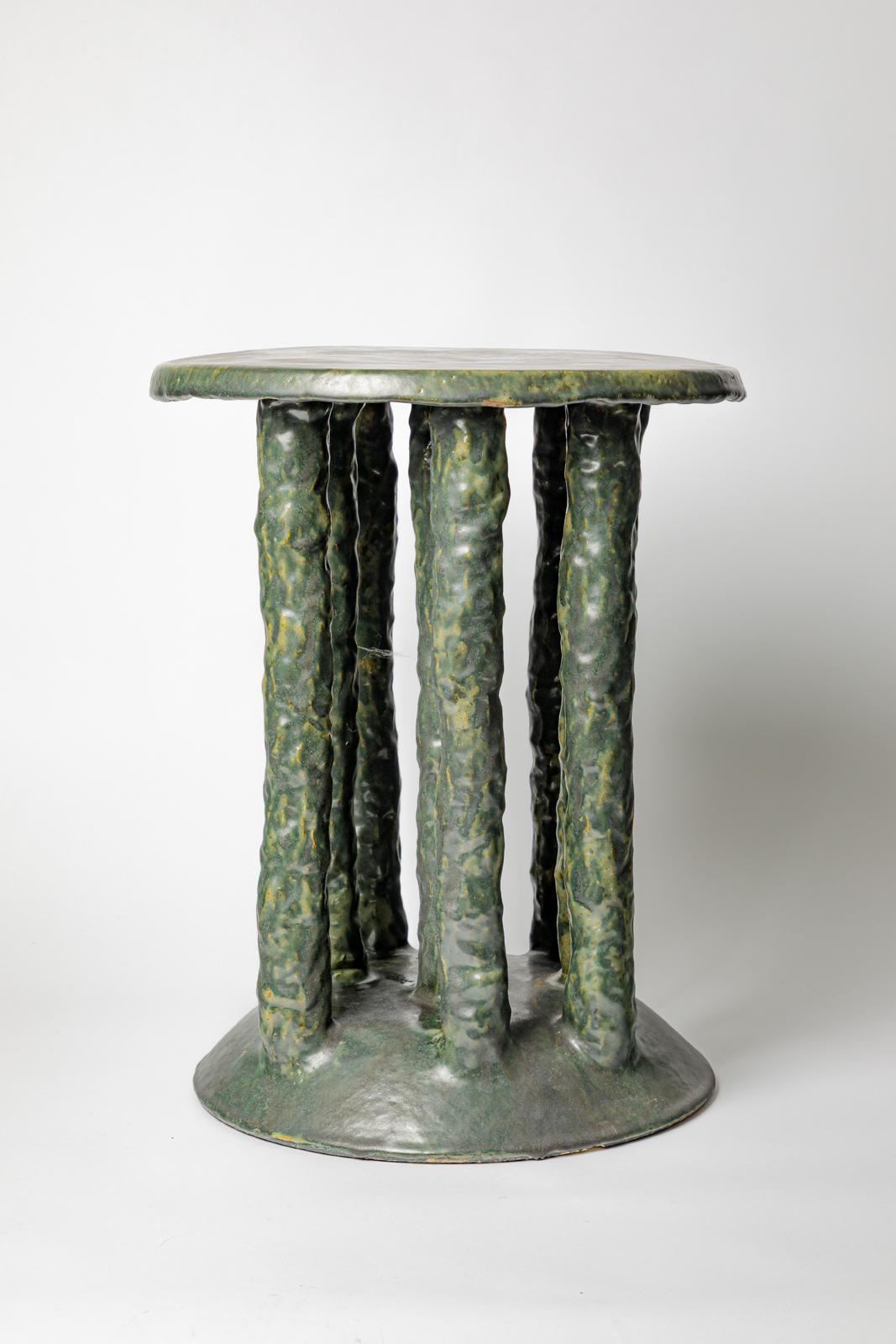 Grün glasierter Keramik-Couchtisch oder Hocker  Mia Jensen, 2025. (Beaux Arts) im Angebot