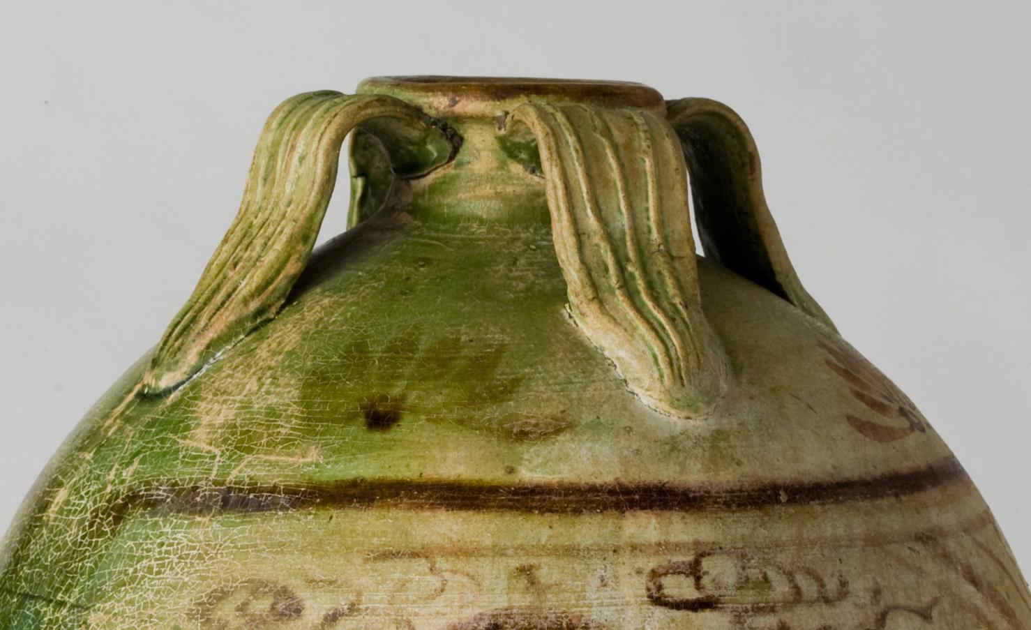 Green-glazed Pottery Amphora with Brown glazed Phoenix, Tang-Liao Dynasty In Good Condition For Sale In seoul, KR