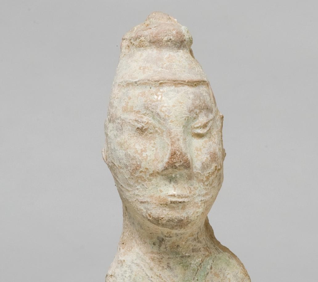 Hong Kong Two Green glazed Figures Holding Pitchpork, Han dynasty For Sale