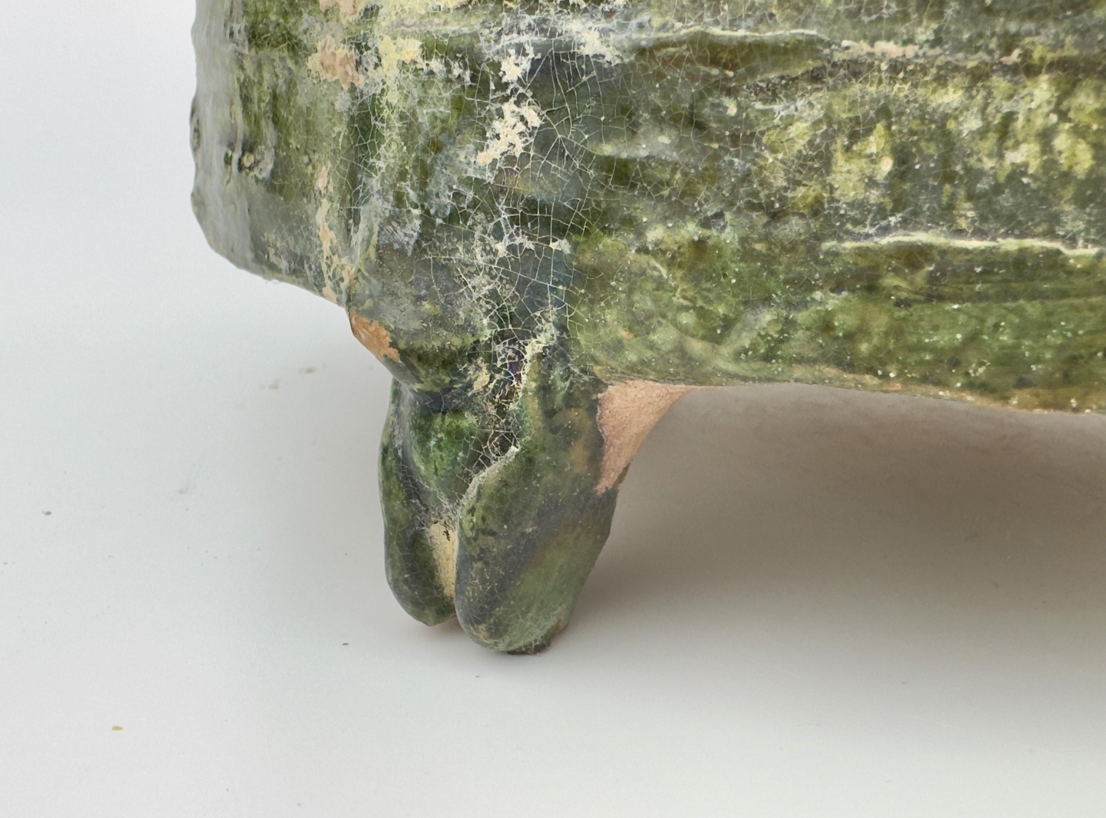 Green-glazed pottery tripod 'hill' jar, Han Dynasty, 206 BC - 220 AD For Sale 7