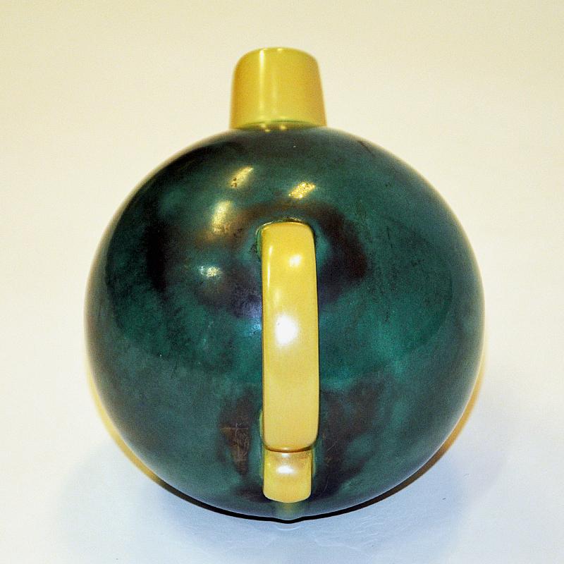 Green Glazed Vintage Ceramic Tea Pot Mod 323 by Upsala-Ekeby, 1930s In Good Condition For Sale In Stockholm, SE