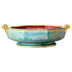 Cuenco de reflejo metálico Art Decó verde y dorado de Josef Ekberg para Gustavsberg, Suecia, años 20