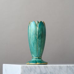 Jarrón de reflejo metálico Art Decó verde y dorado de Josef Ekberg para Gustavsberg, Suecia, años 20