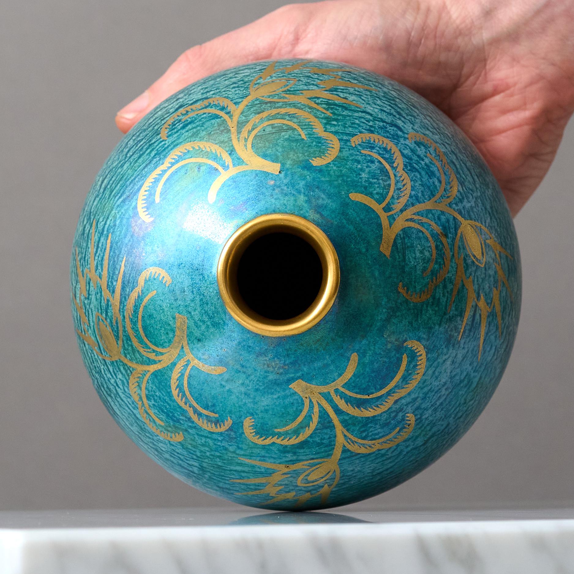 Svedese Vaso a lustro Art Deco verde e oro di Josef Ekberg per Gustavsberg, Svezia, anni '20 in vendita