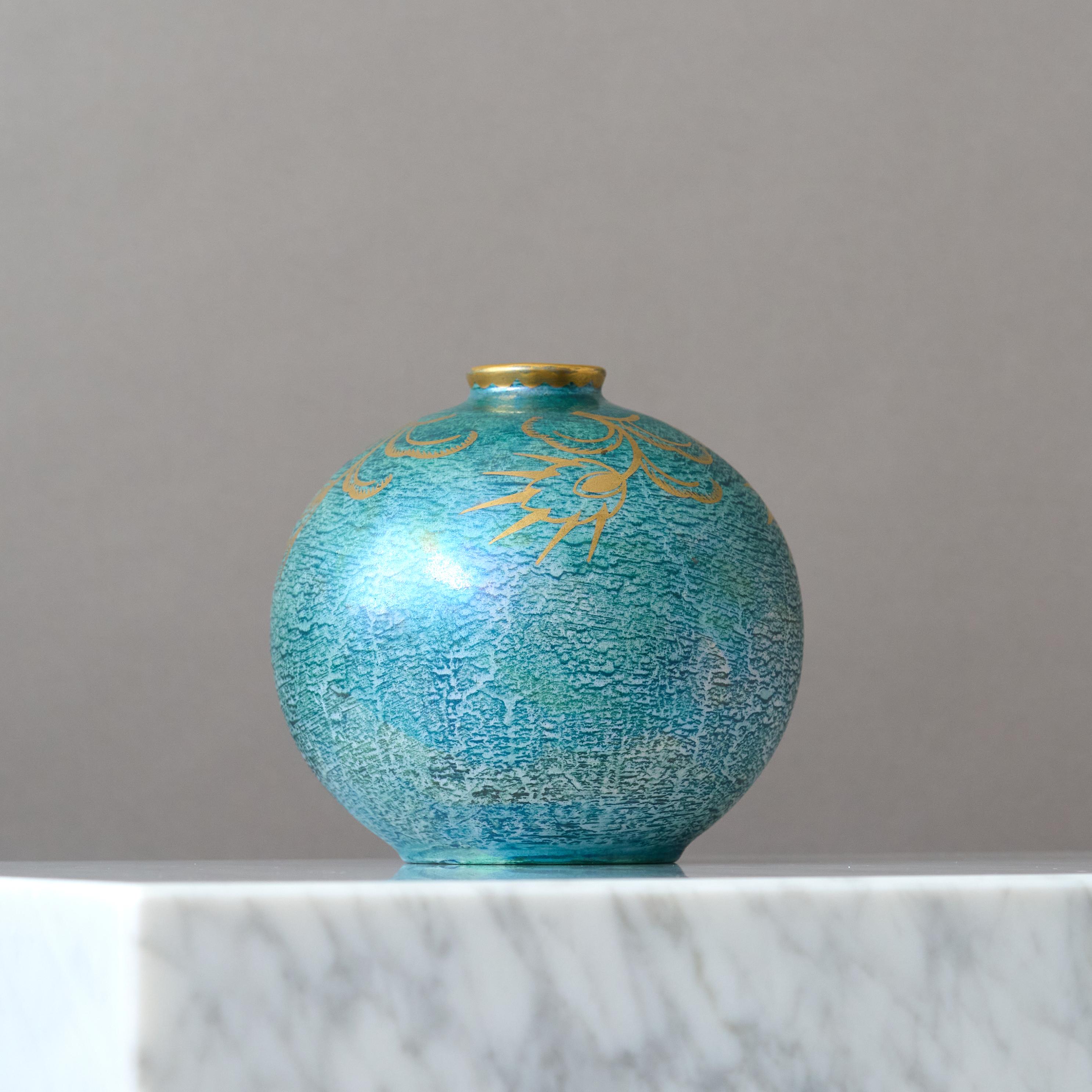 Ceramica Vaso a lustro Art Deco verde e oro di Josef Ekberg per Gustavsberg, Svezia, anni '20 in vendita