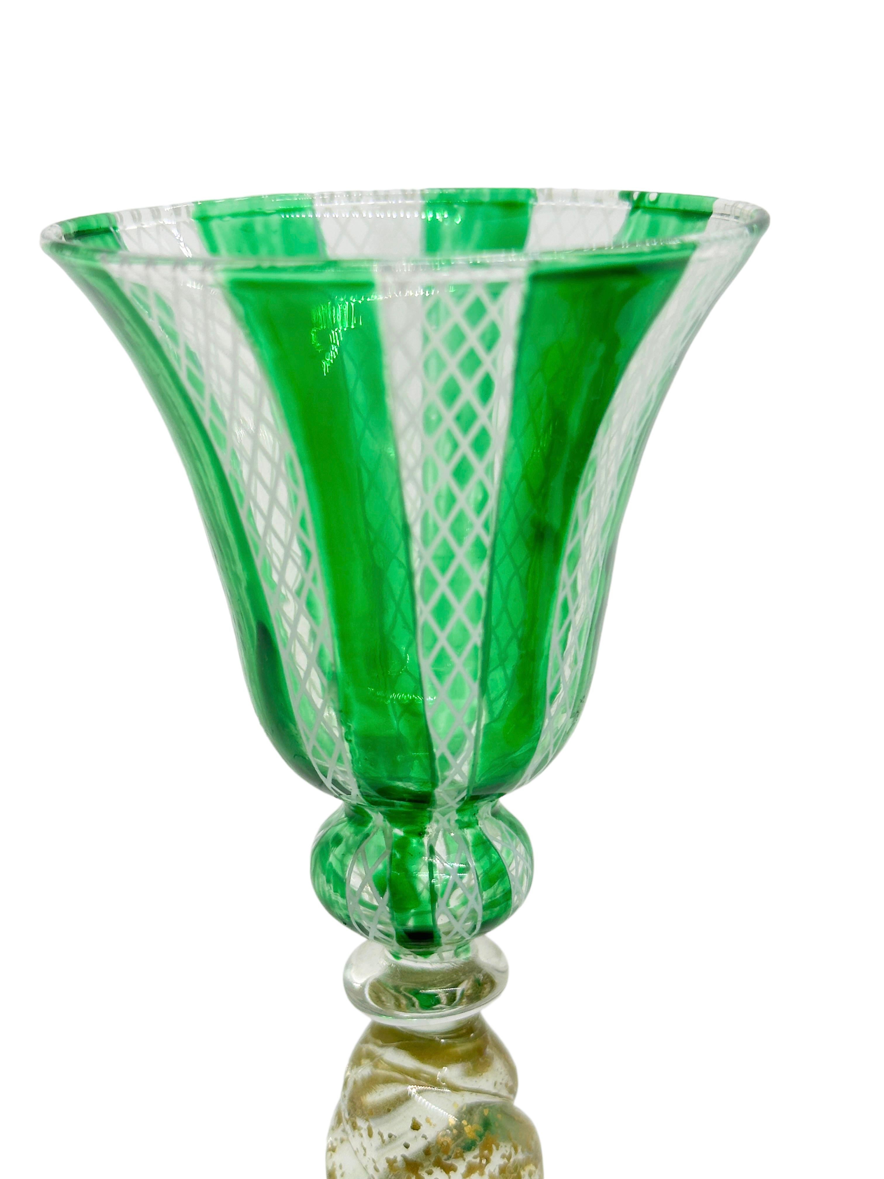 Green & Gold Stardust Salviati Murano Glass Liqueur Goblet, Vintage Italy  For Sale 2
