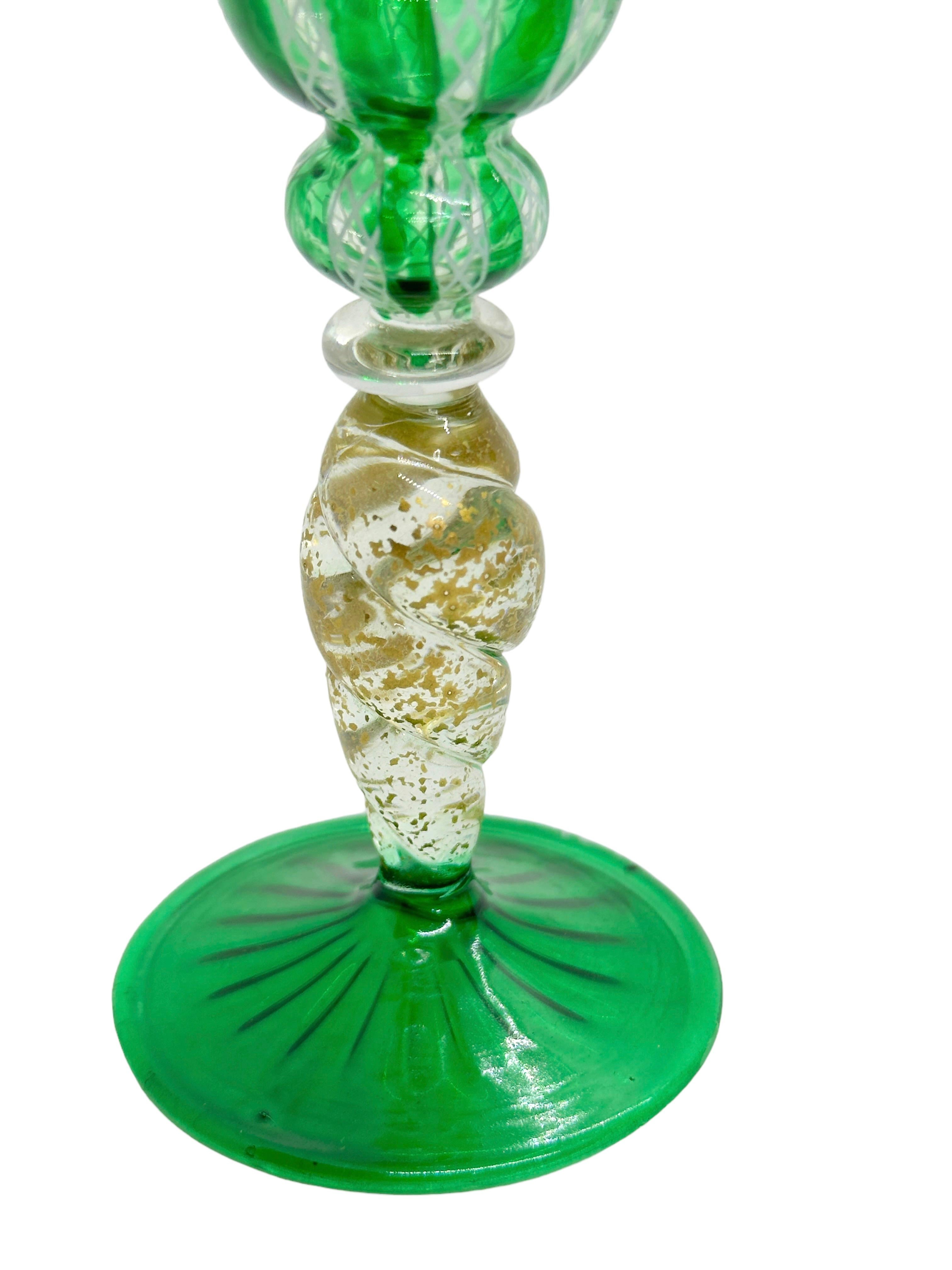 Green & Gold Stardust Salviati Murano Glass Liqueur Goblet, Vintage Italy  For Sale 3
