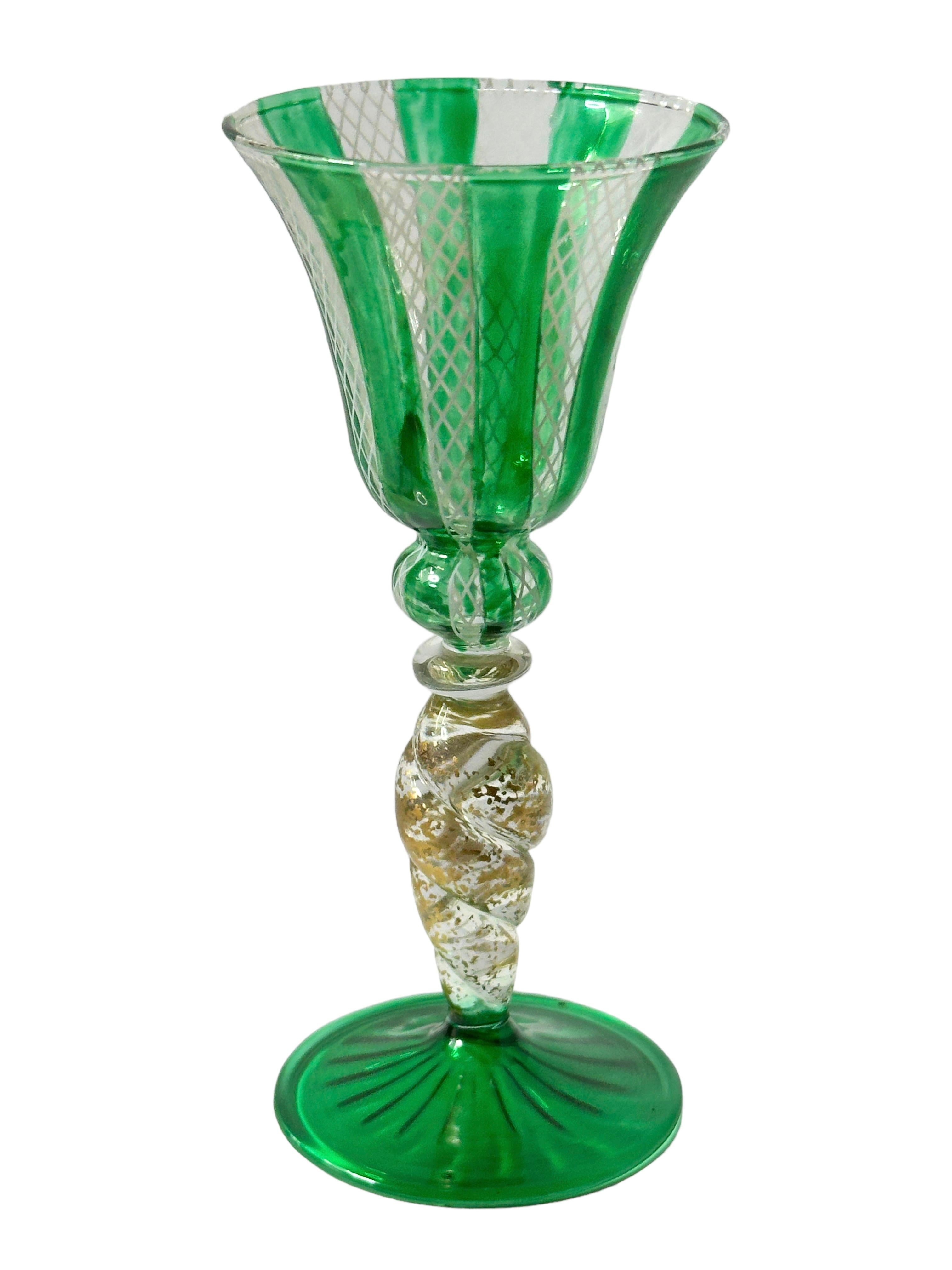 20th Century Green & Gold Stardust Salviati Murano Glass Liqueur Goblet, Vintage Italy  For Sale