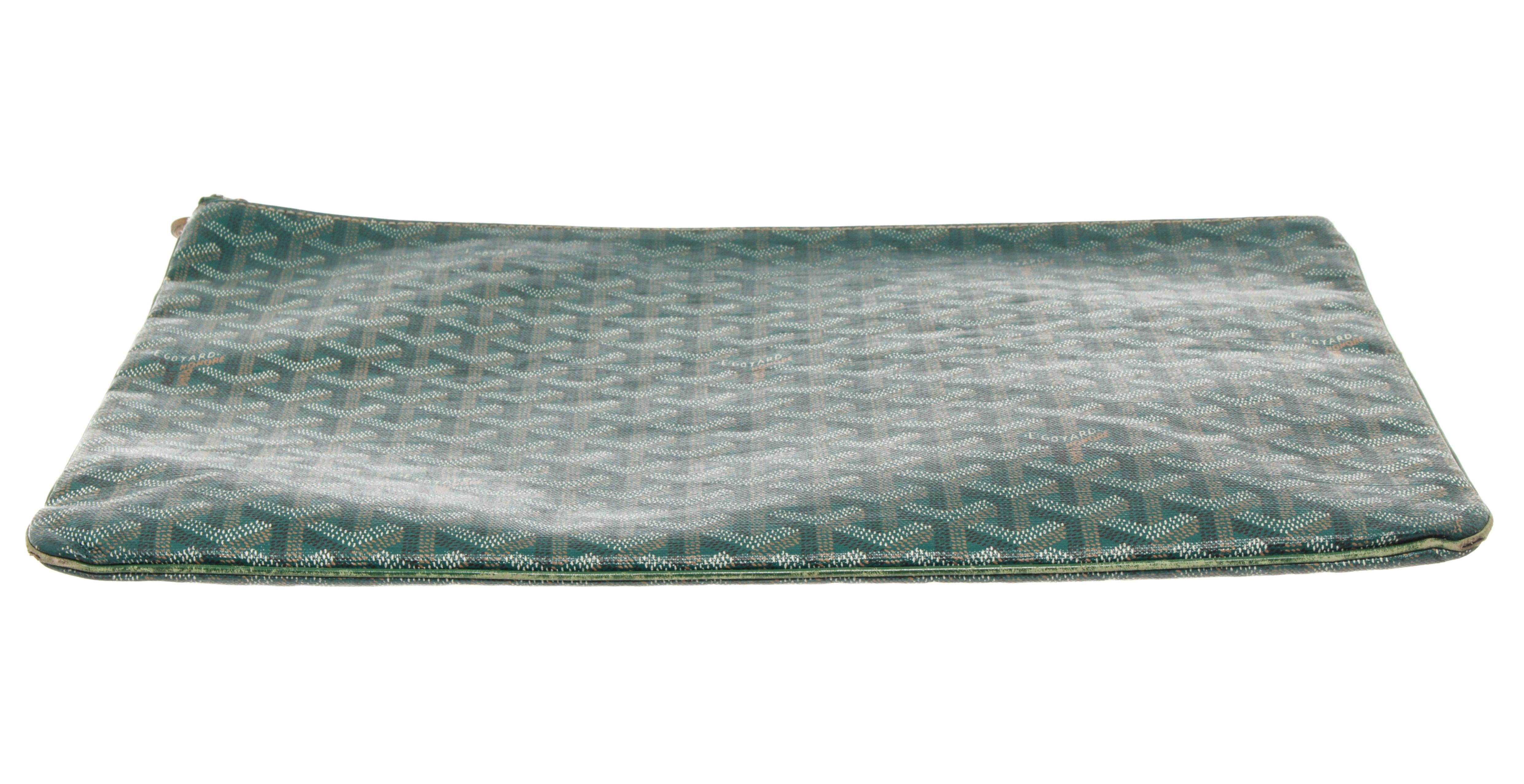 pochette goyard bleu