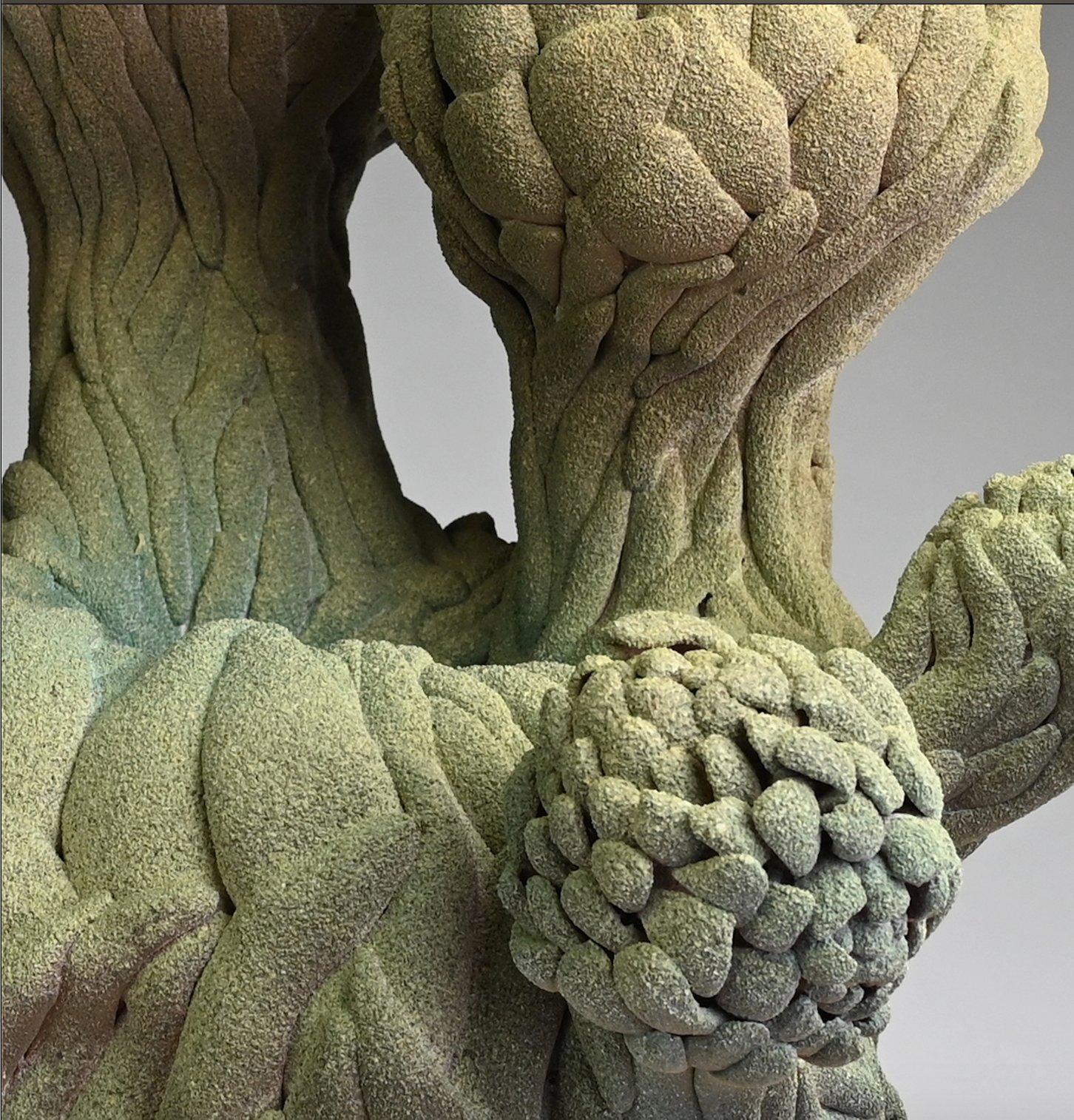Escultura orgánica abstracta en degradado verde, Toni Losey Cerámico en venta