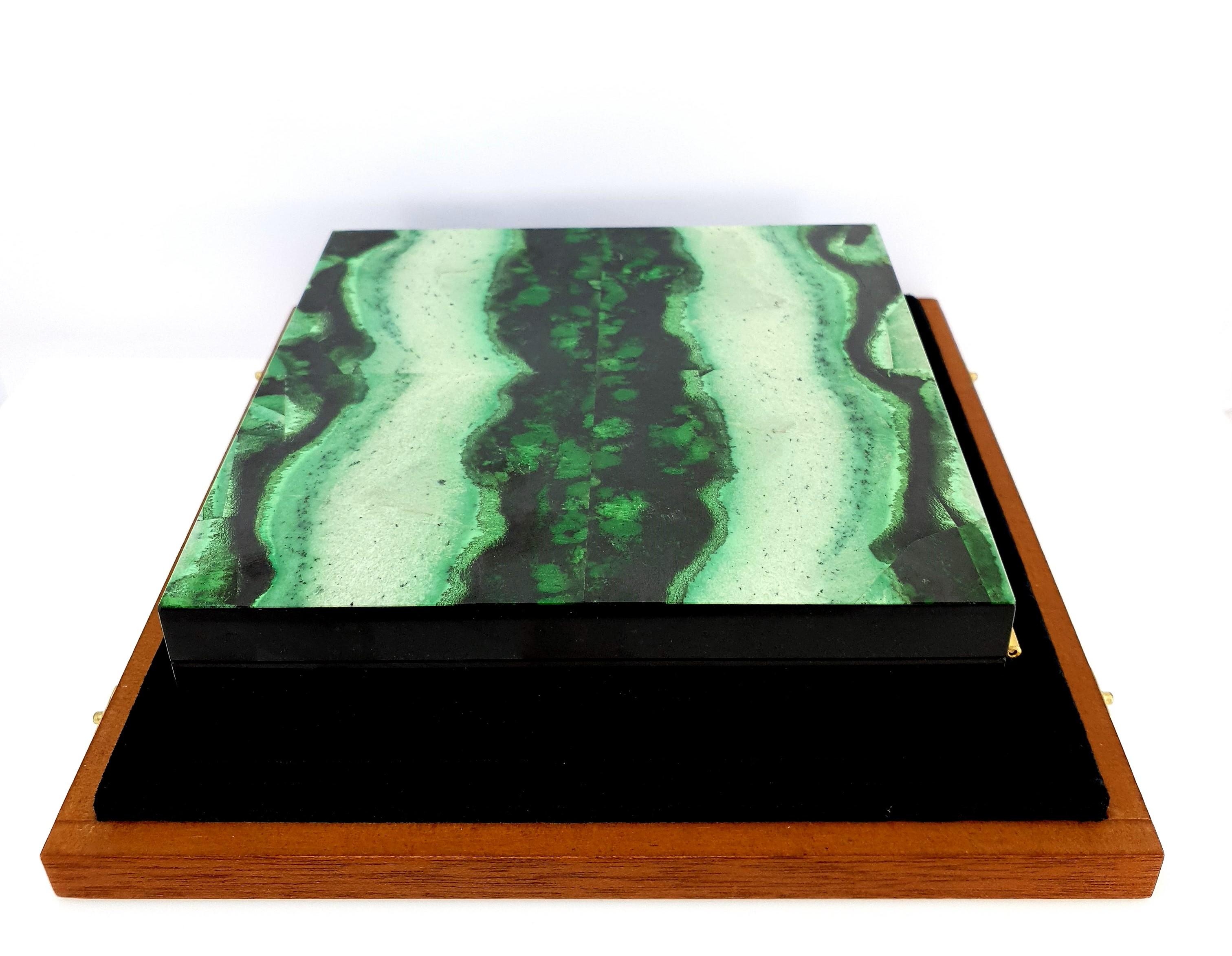 Women's or Men's Green Grossular Garnet Decorative Jewelry Gemstone Box with Black Marble Square For Sale