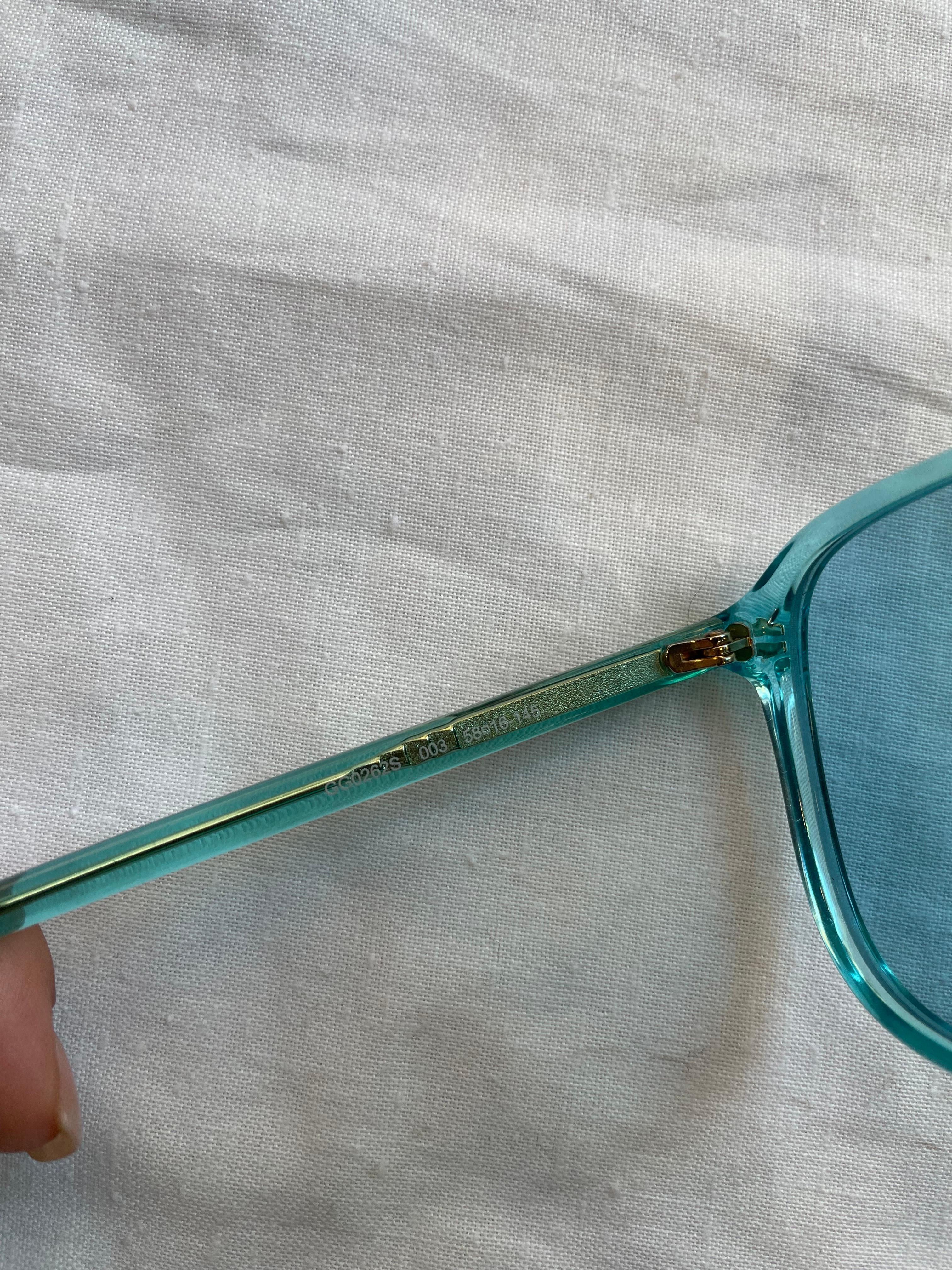 Green Gucci glasses in semi-transparent plastic For Sale 3