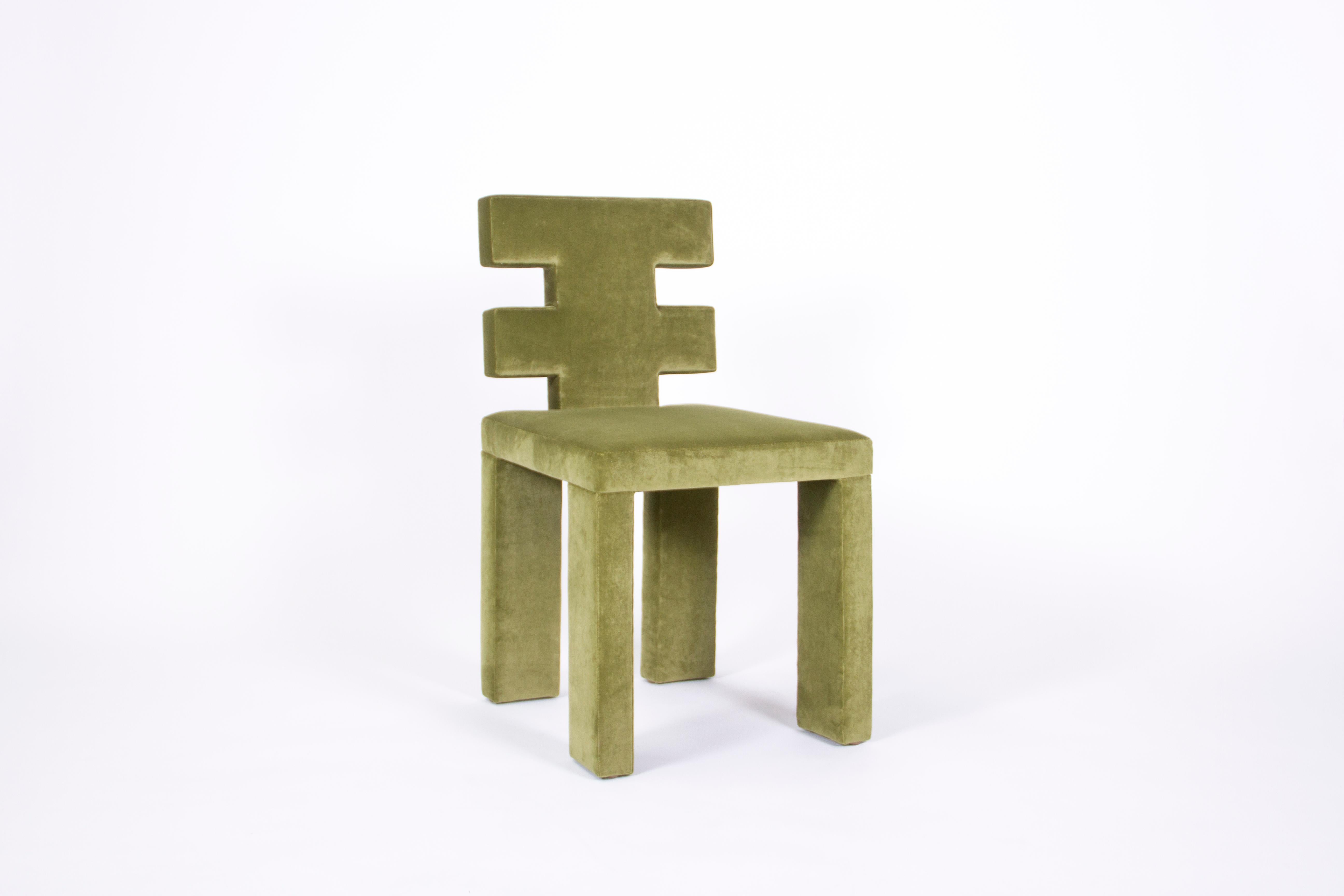 Green H-chair by Estudio Persona
Dimensions: W 45.8 x D 48.3 x H 78.8 cm
Materials: Mohair fabric

Upholstered dining chair. Shown in mohair fabric.
COM option available.
Customizations available.

Estudio Persona was created by Emiliana