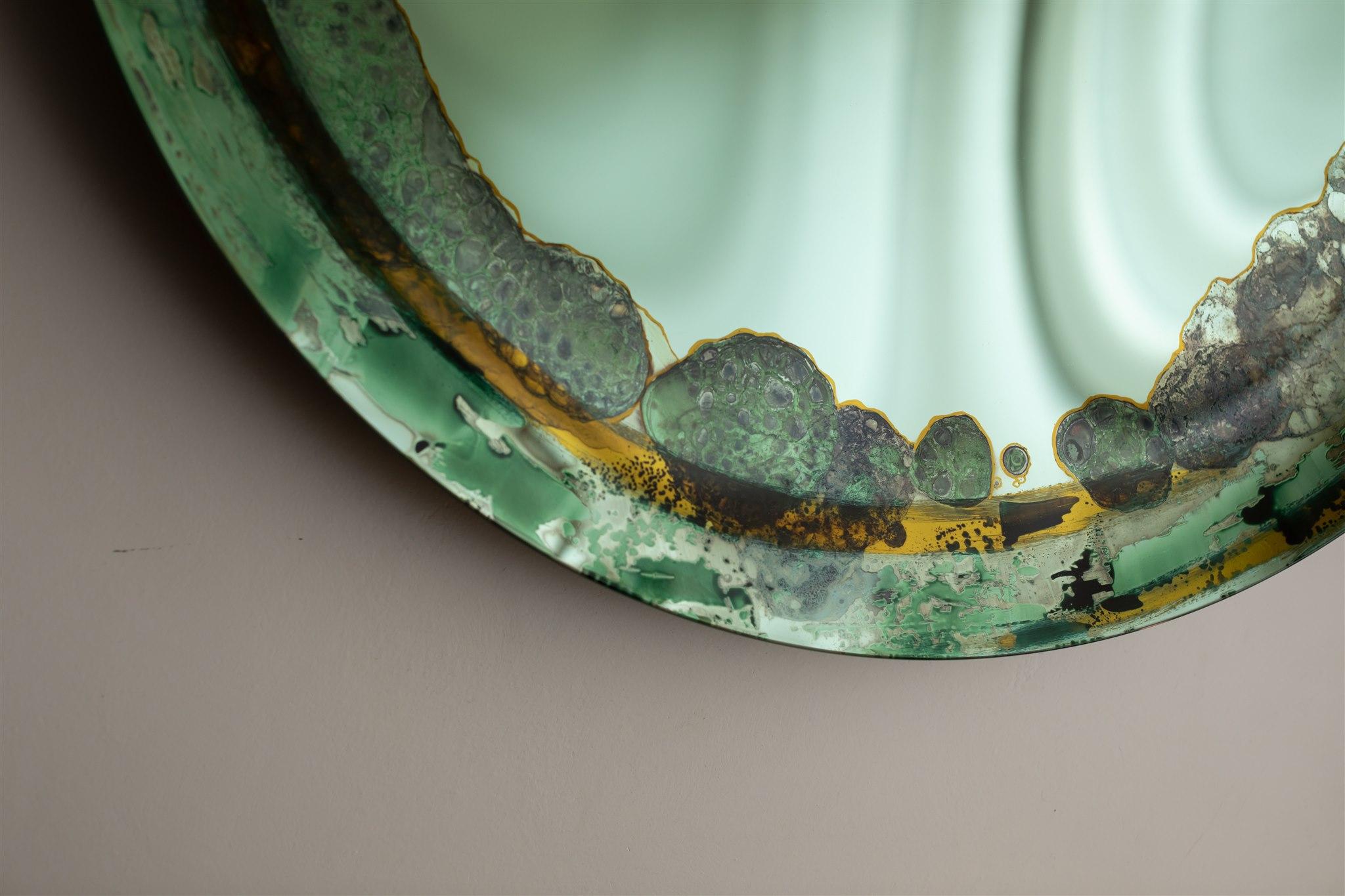 Autre Miroir mural Halo vert par OOM Contemporary Glass en vente