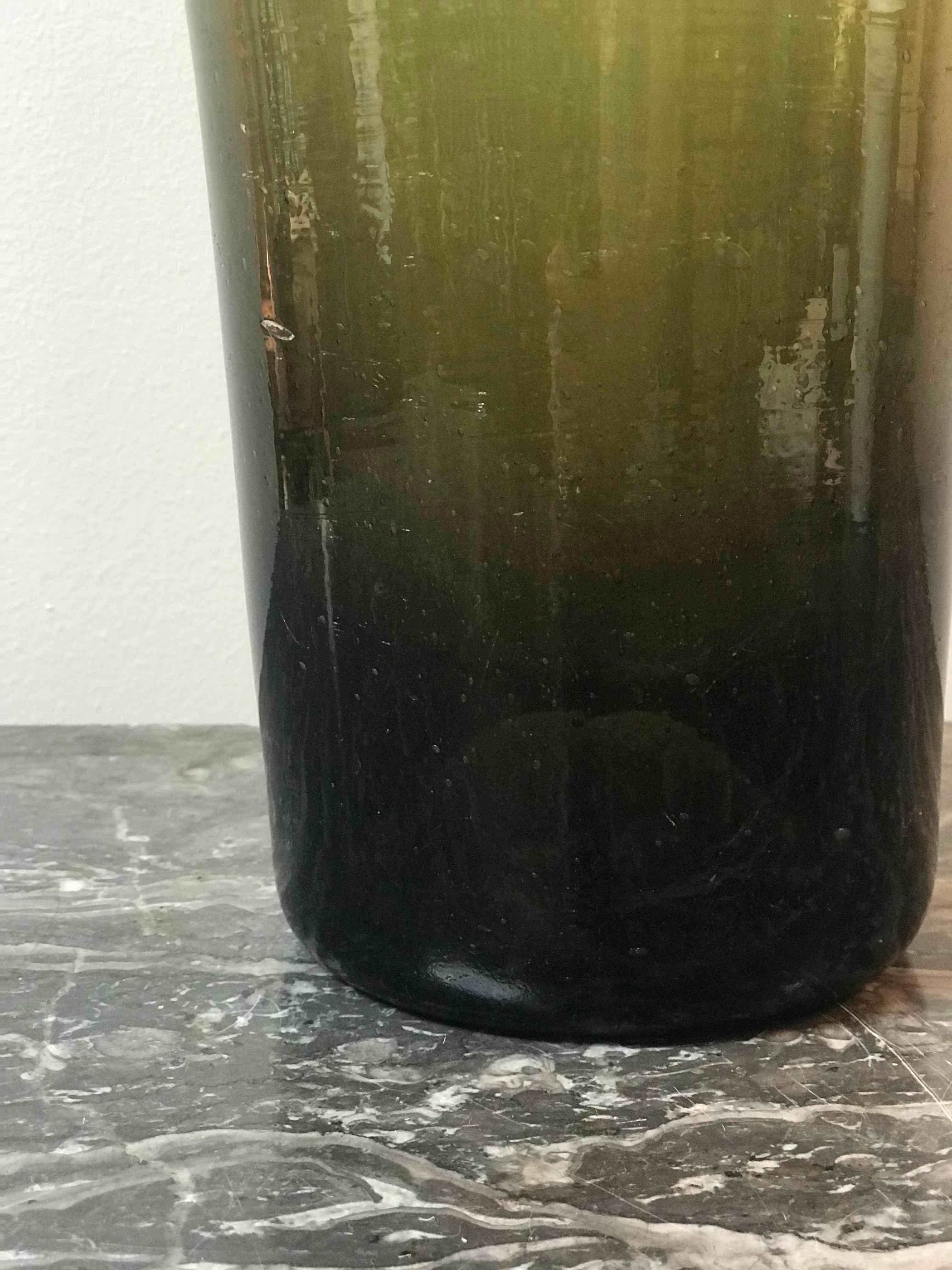 Green Hand Blown Glass Bottle from Mid-19th Century France In Good Condition In Los Angeles, CA