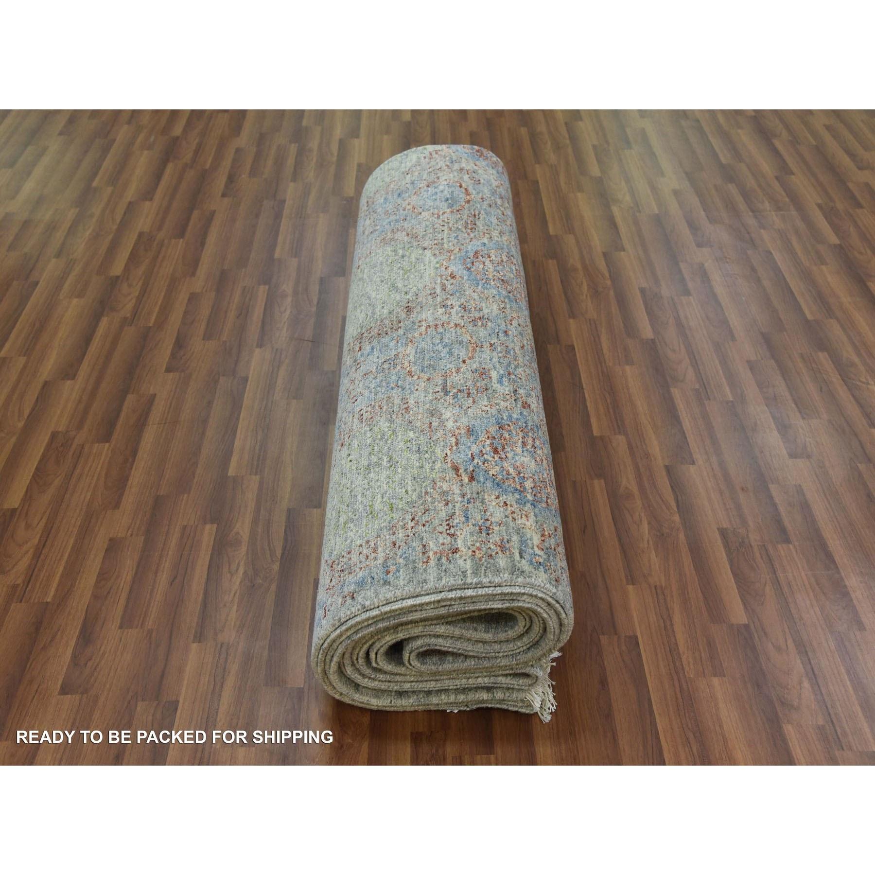 Green Hand Knotted Tone on Tone Obscured and Subtle Collection Wool Oriental Rug For Sale 3