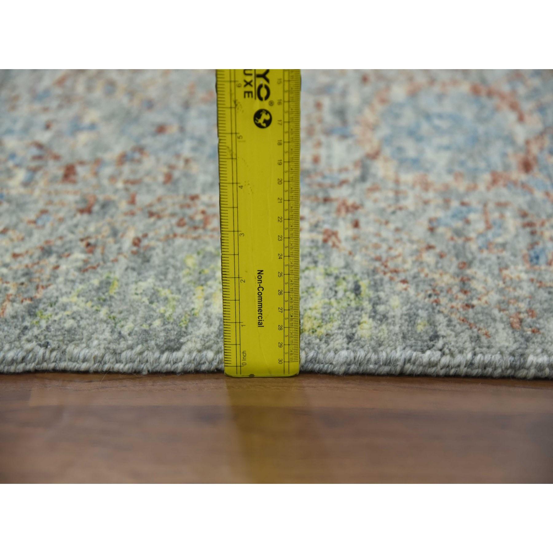 Green Hand Knotted Tone on Tone Obscured and Subtle Collection Wool Oriental Rug For Sale 4