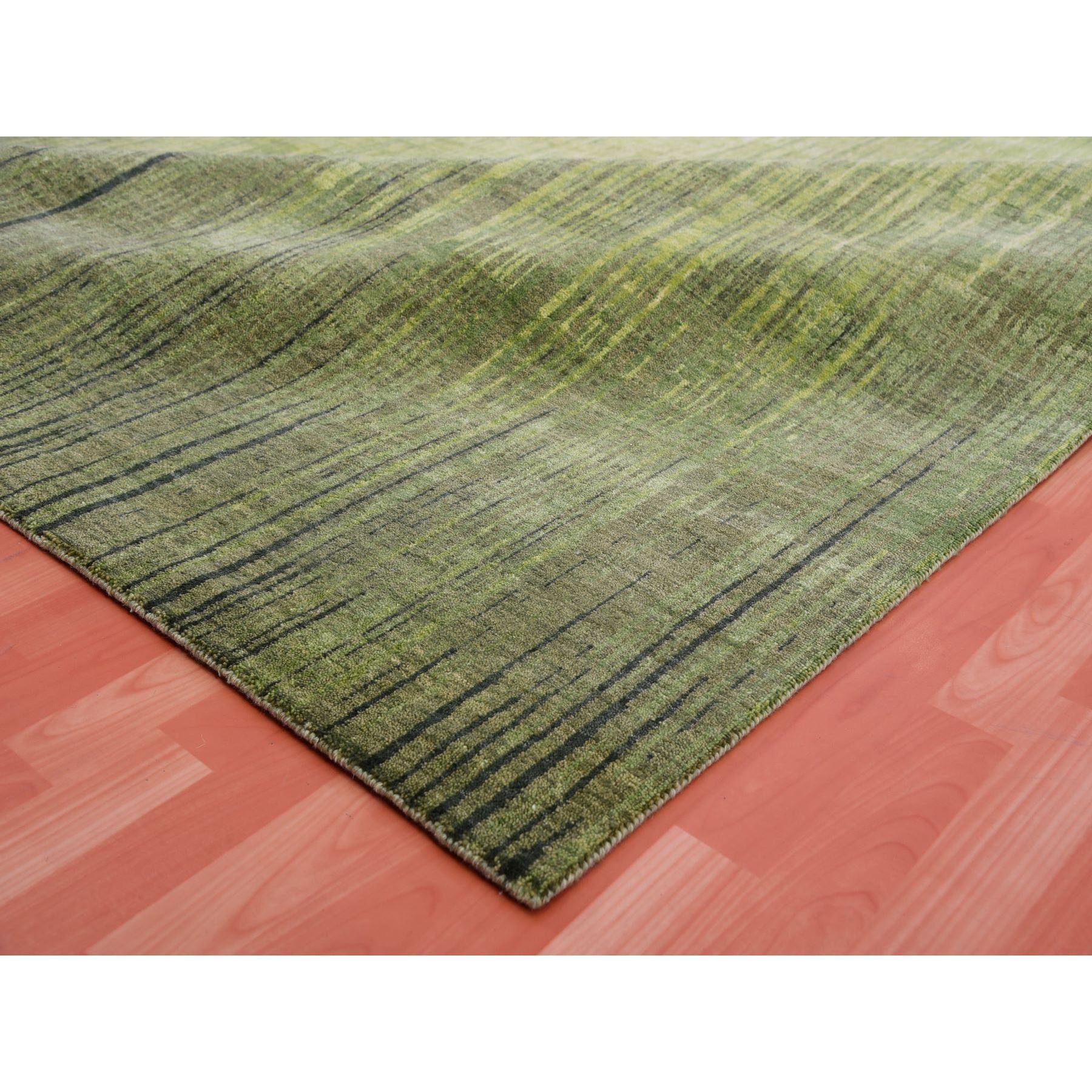 XXIe siècle et contemporain Tapis oriental en laine douce, noué à la main, vert et dégradé vertical 10'0