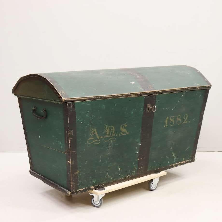 Gustavian Green Hand-Painted Swedish Marriage Trunk with Tan Colored Initials, c.1830 For Sale
