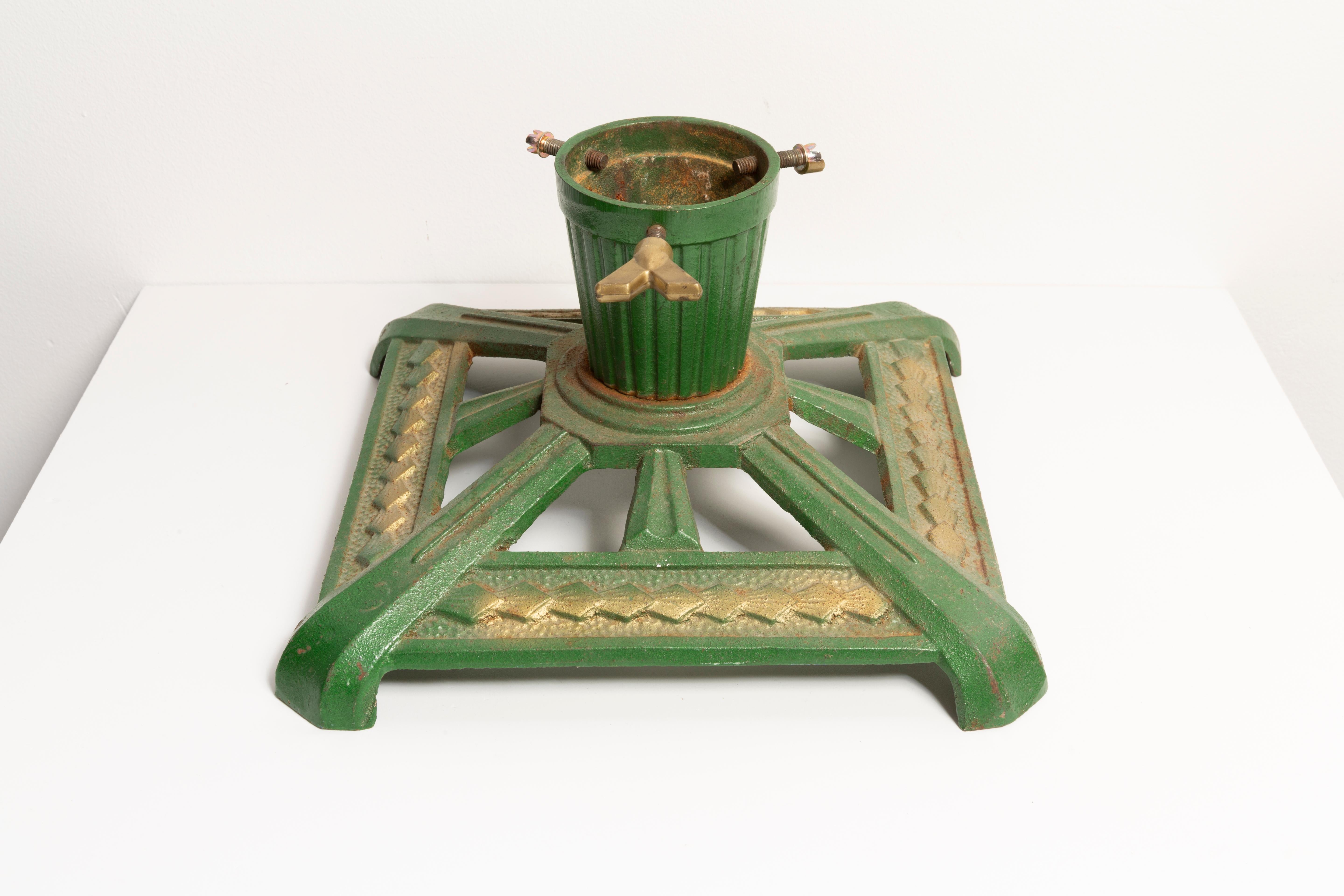 French Green Handcrafted Cast Iron Art Deco Stand for Christmas Tree, Europe, 1960s For Sale