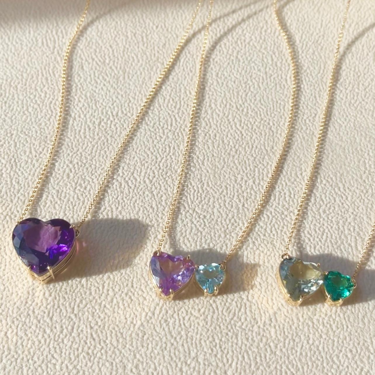 Green Hearts Necklace - 18K Solid Yellow Gold For Sale 2