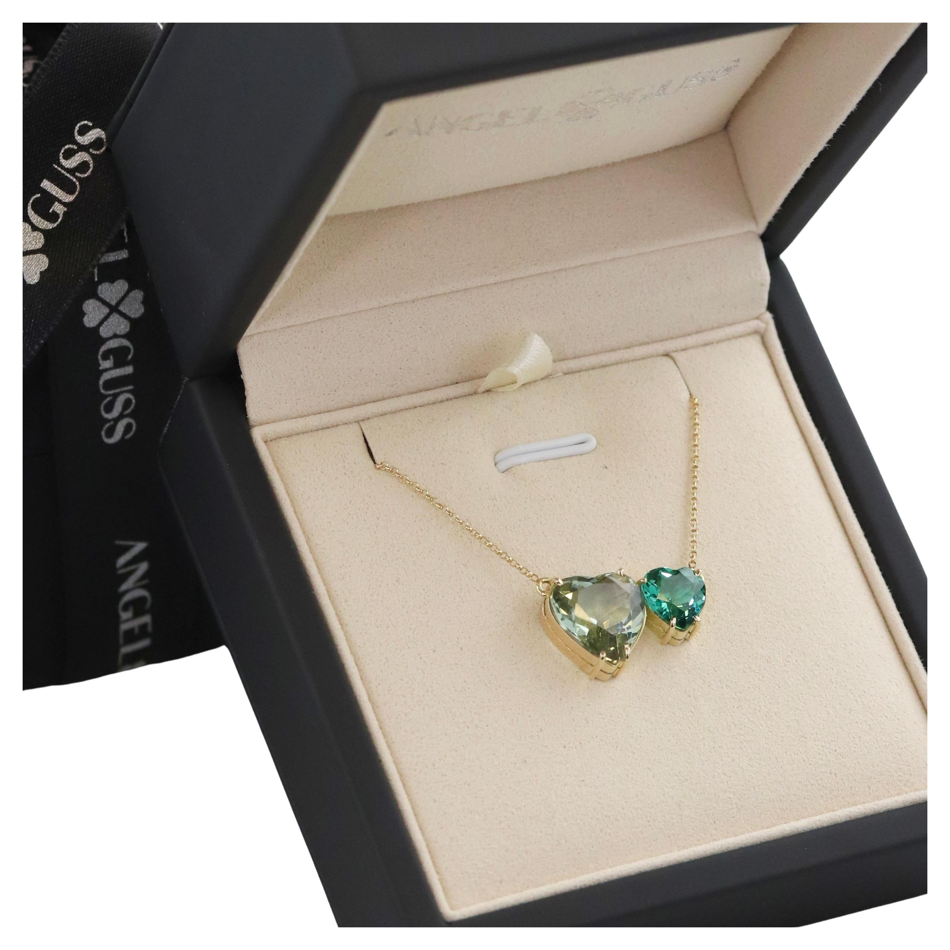 Green Hearts Necklace - 18K Solid Yellow Gold For Sale