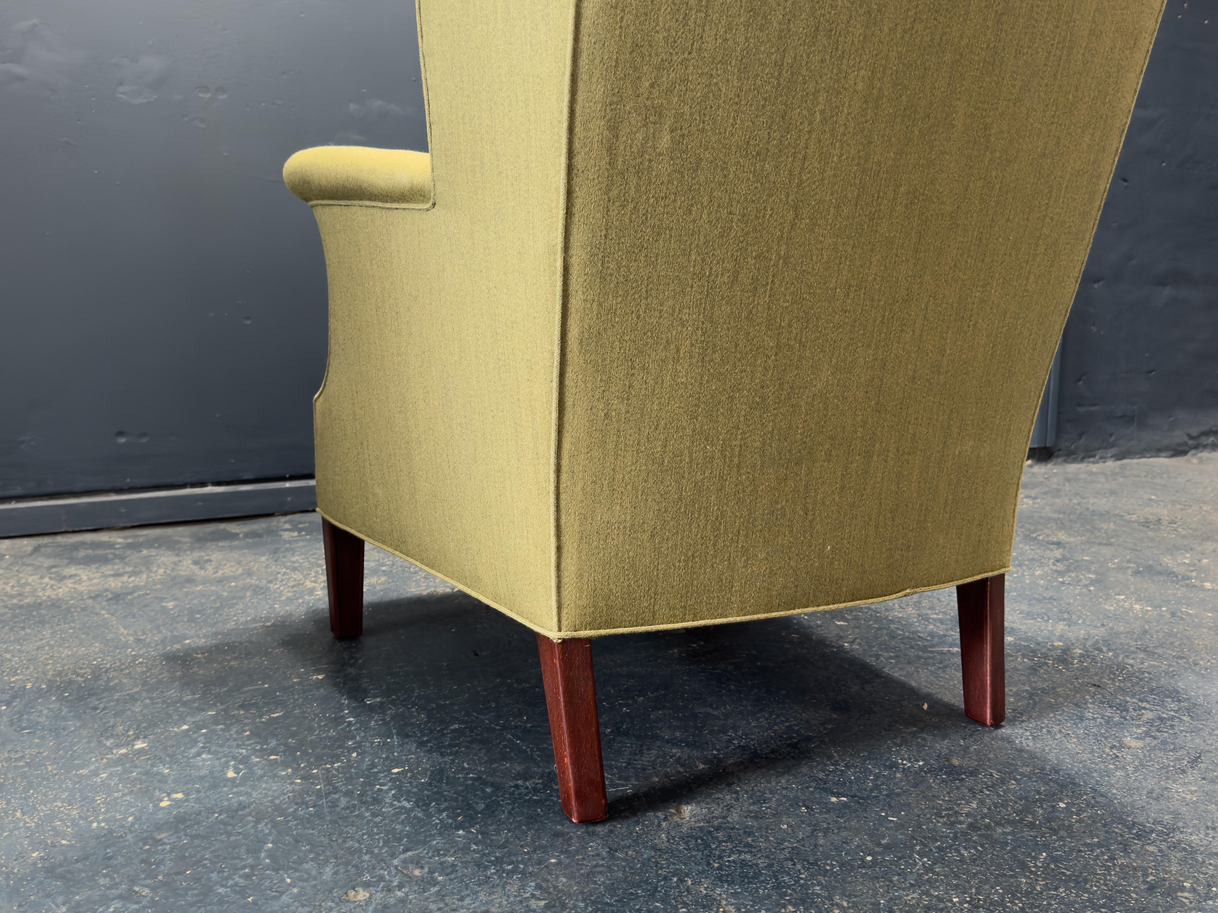 Grüner Hochlehner-Sessel im Angebot 3