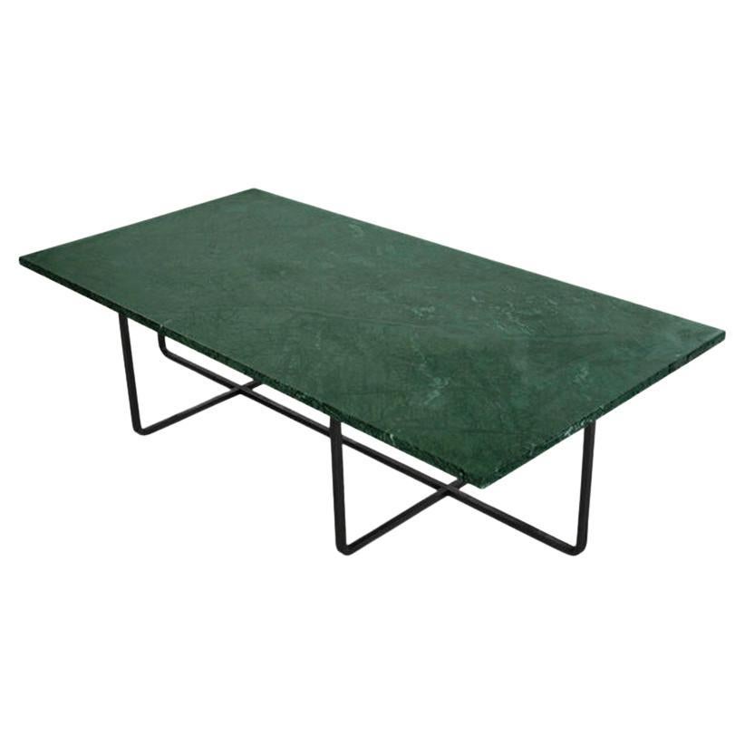 Grande table Ninety en marbre vert indio et acier noir d'OxDenmarq