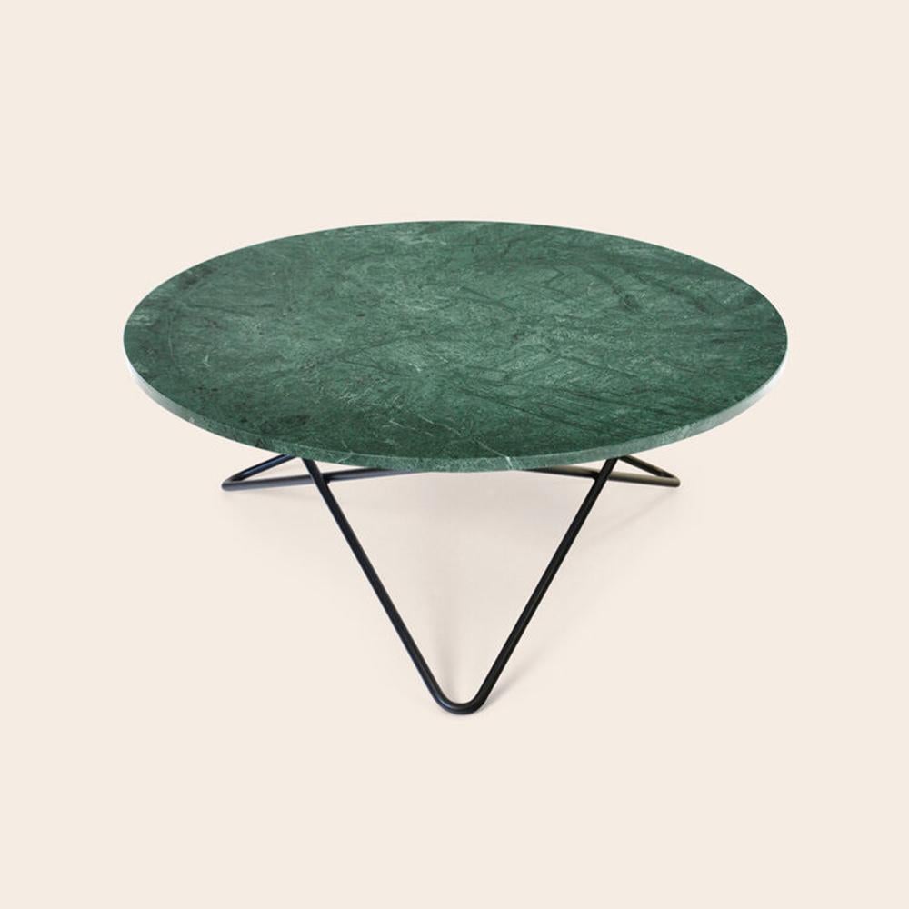 Green Indio marble and black steel large O table by OxDenmarq
Dimensions: D 100 x H 40 cm
Materials: Steel, Green Indio Marble
Available in other size. Different top and frame options available.

OX DENMARQ is a Danish design brand aspiring to