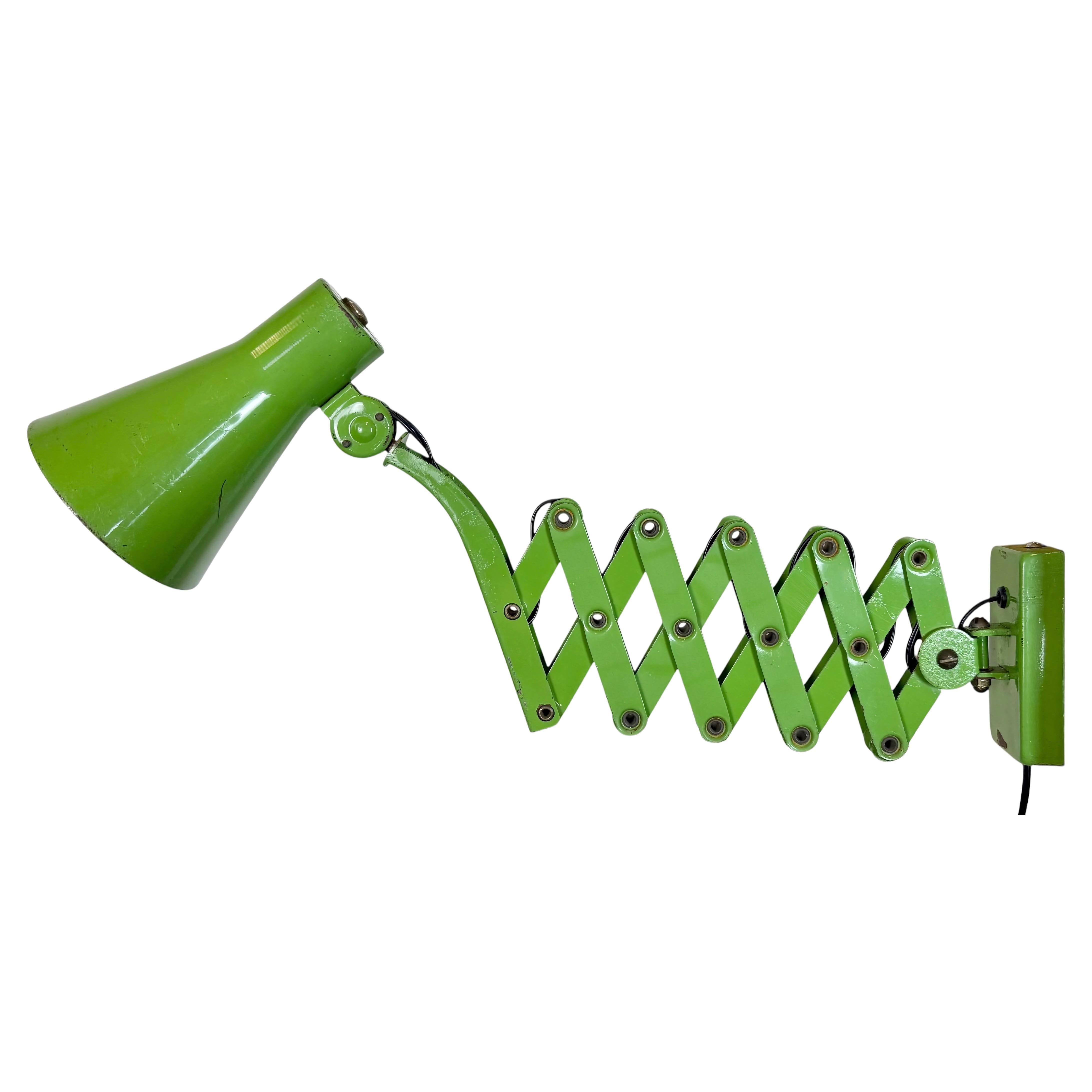 Green Industrial German Scissor Wall Lamp from Kaiser Leuchten, 1960s en venta