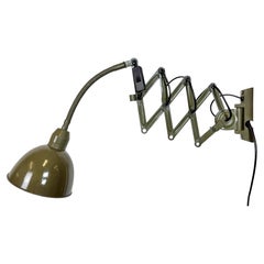 Vintage Green Industrial Military Gooseneck Scissor Wall Lamp from Elektroinstala, 1960s