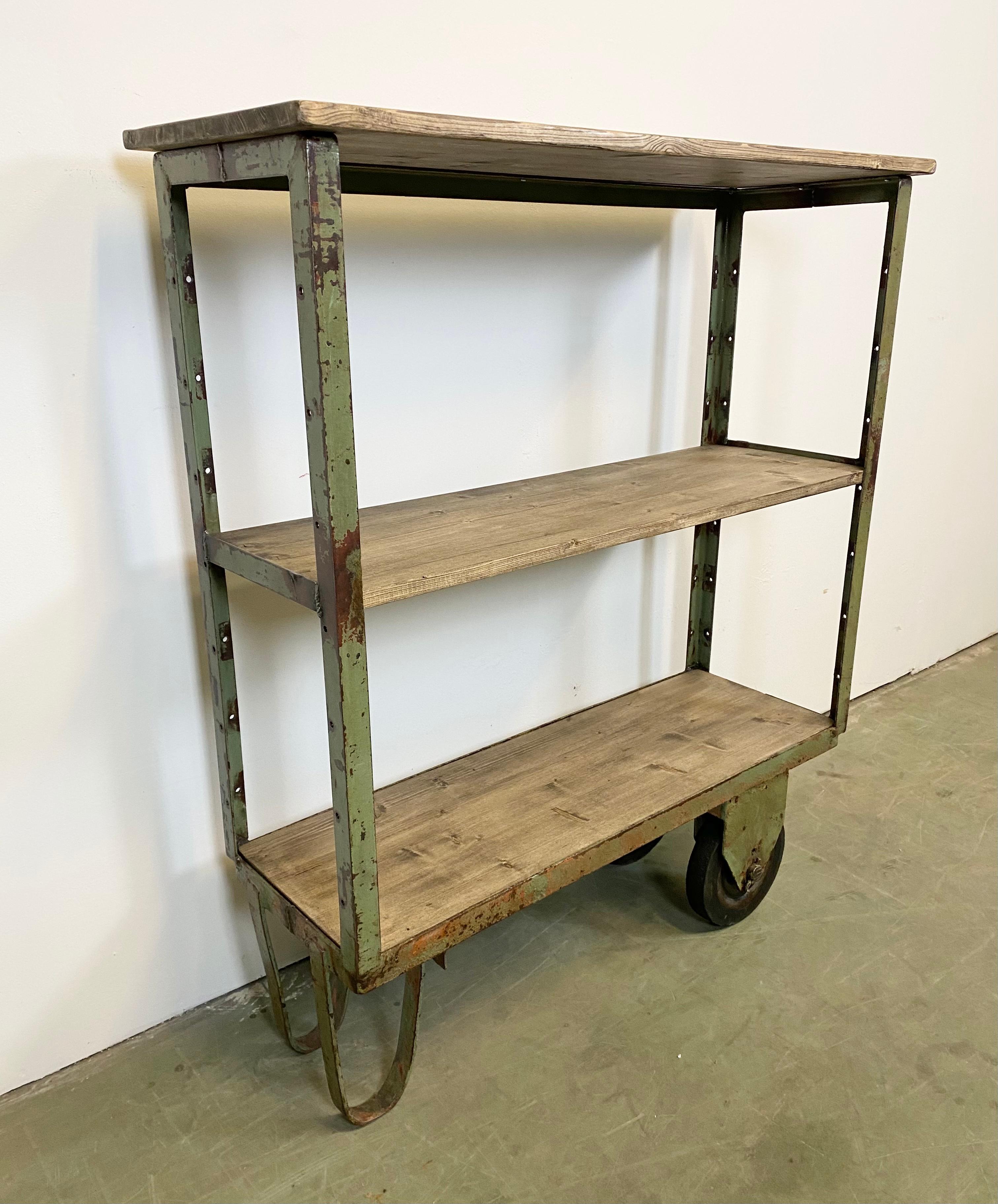 Green Industrial Shelf with Wheels, 1960s In Good Condition In Kojetice, CZ